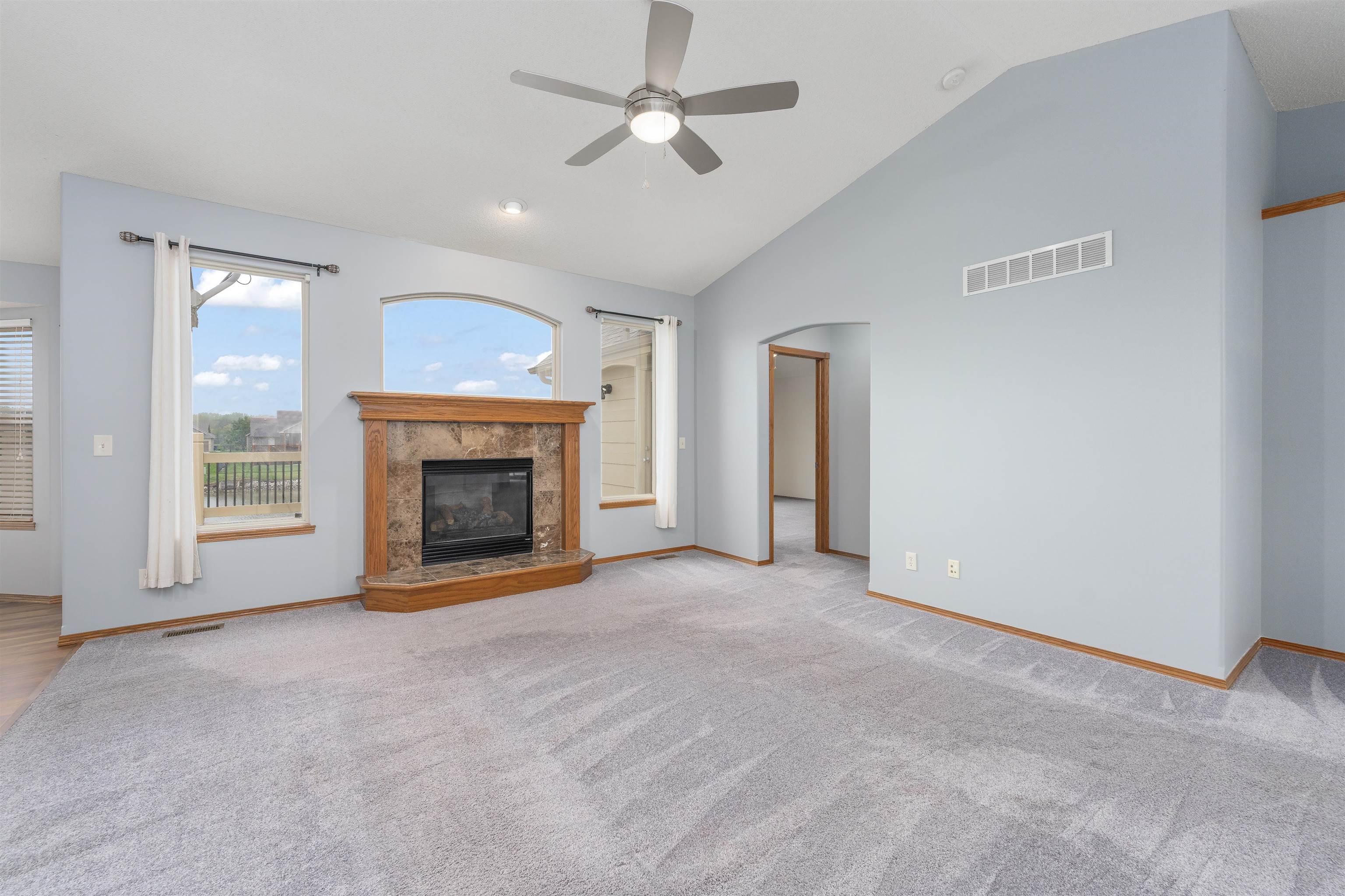 3914 N Lake Ridge Property Photo 5
