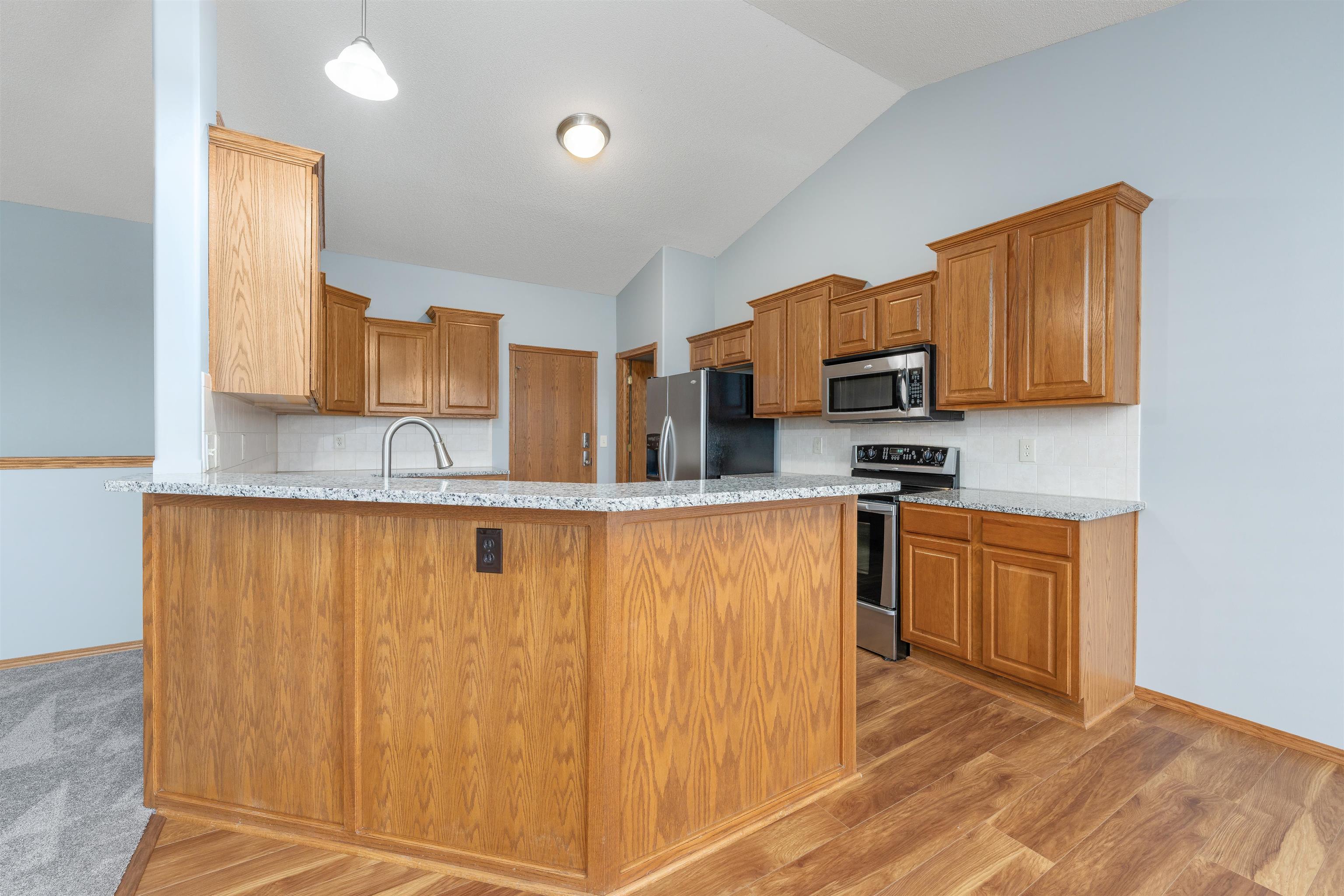 3914 N Lake Ridge Property Photo 8