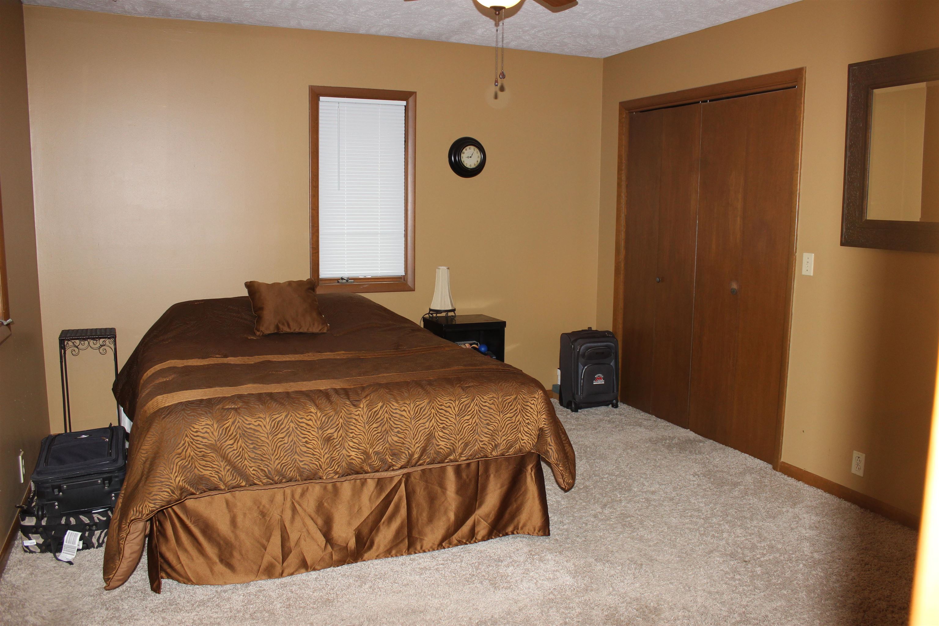 2300 Llnden Drive Property Photo 21