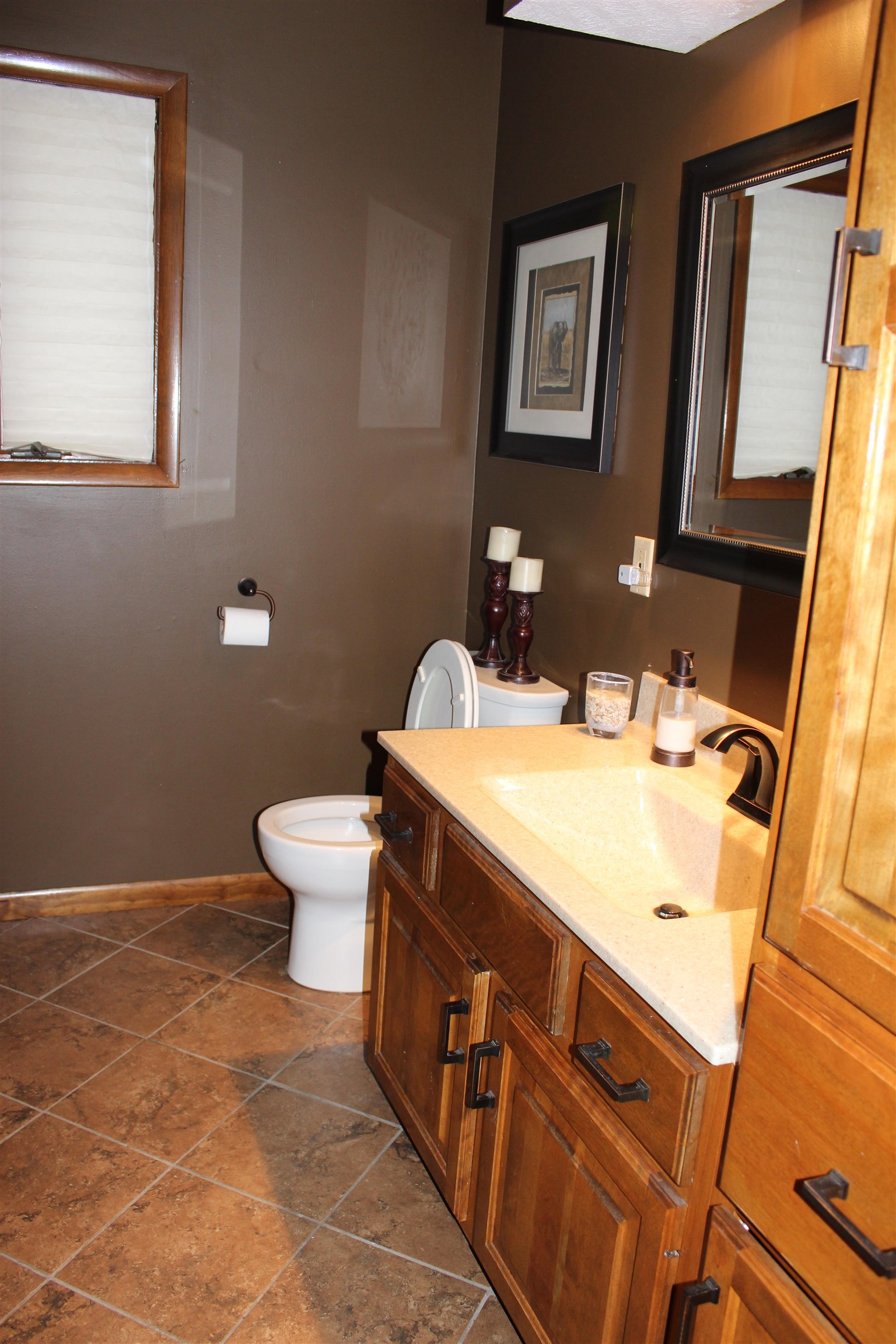 2300 Llnden Drive Property Photo 25