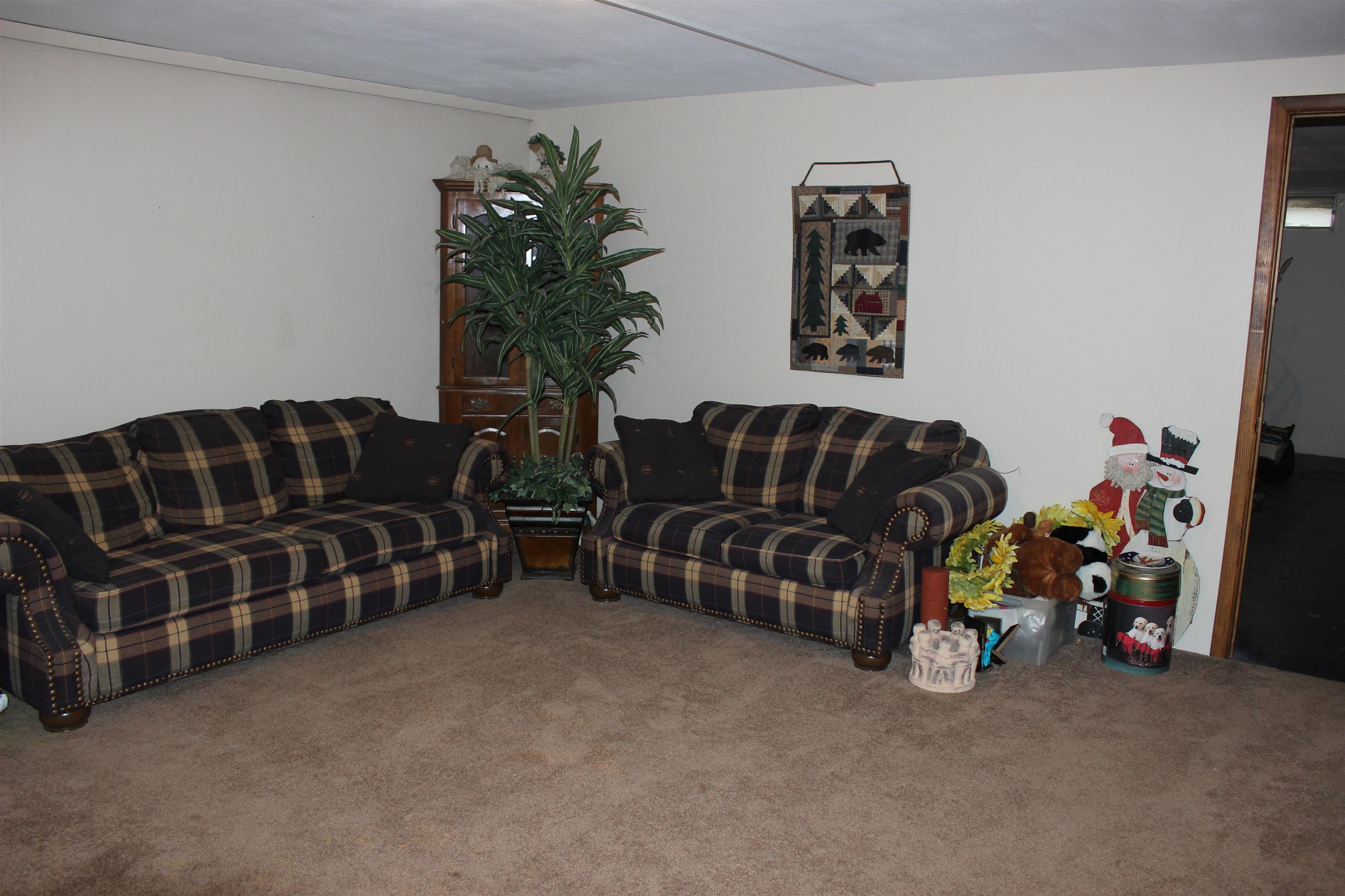 2300 Llnden Drive Property Photo 31