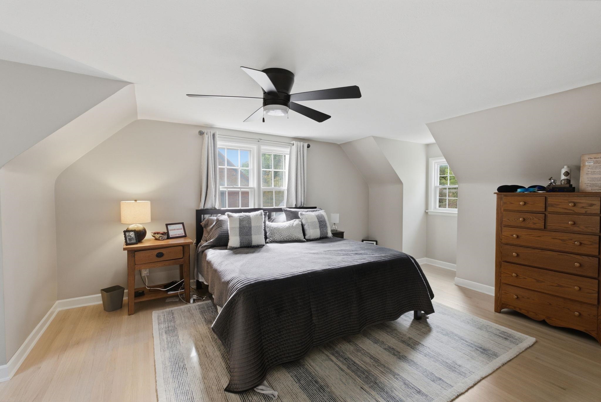 150 N Parkwood Property Photo 19