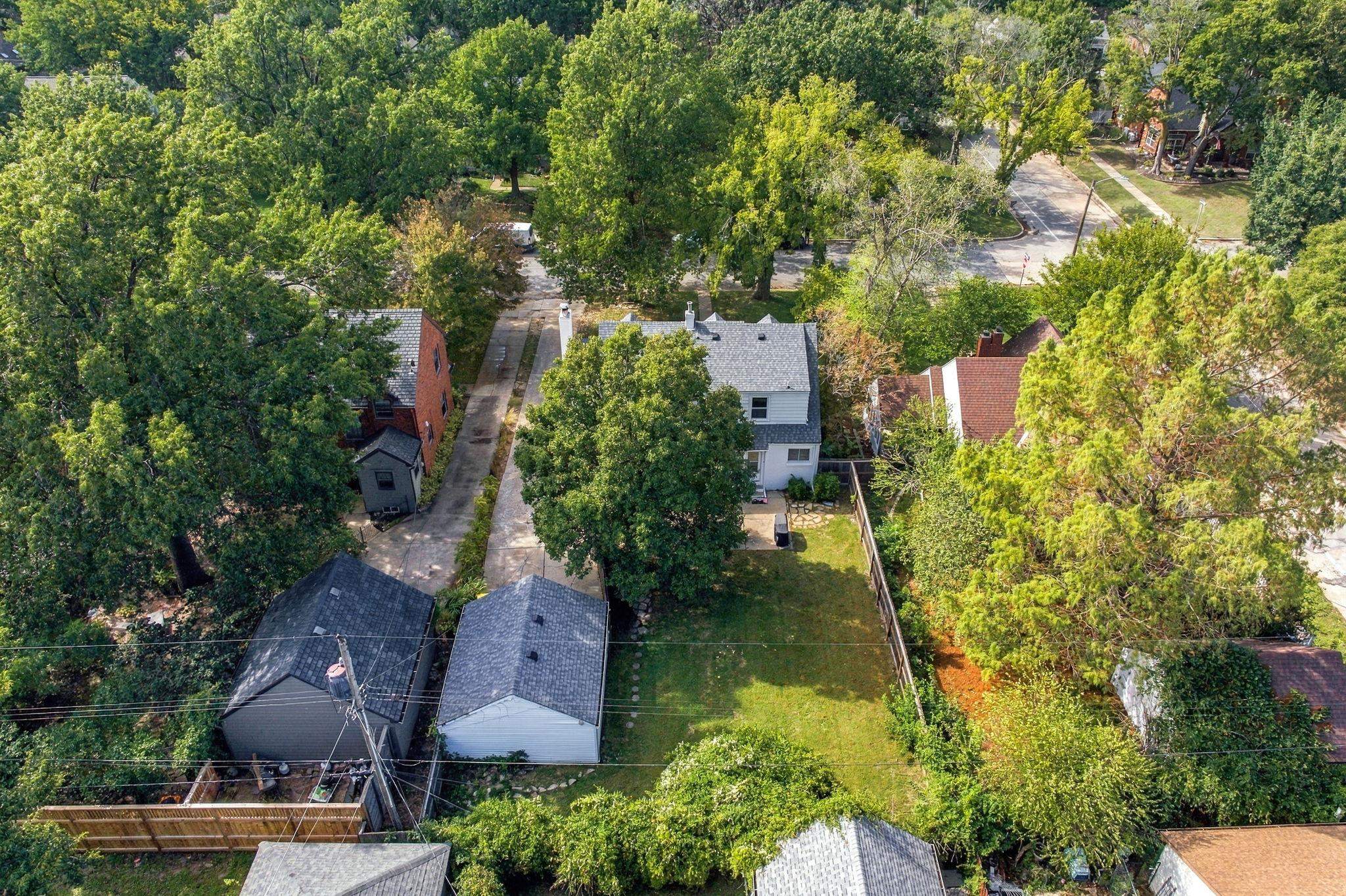 150 N Parkwood Property Photo 33