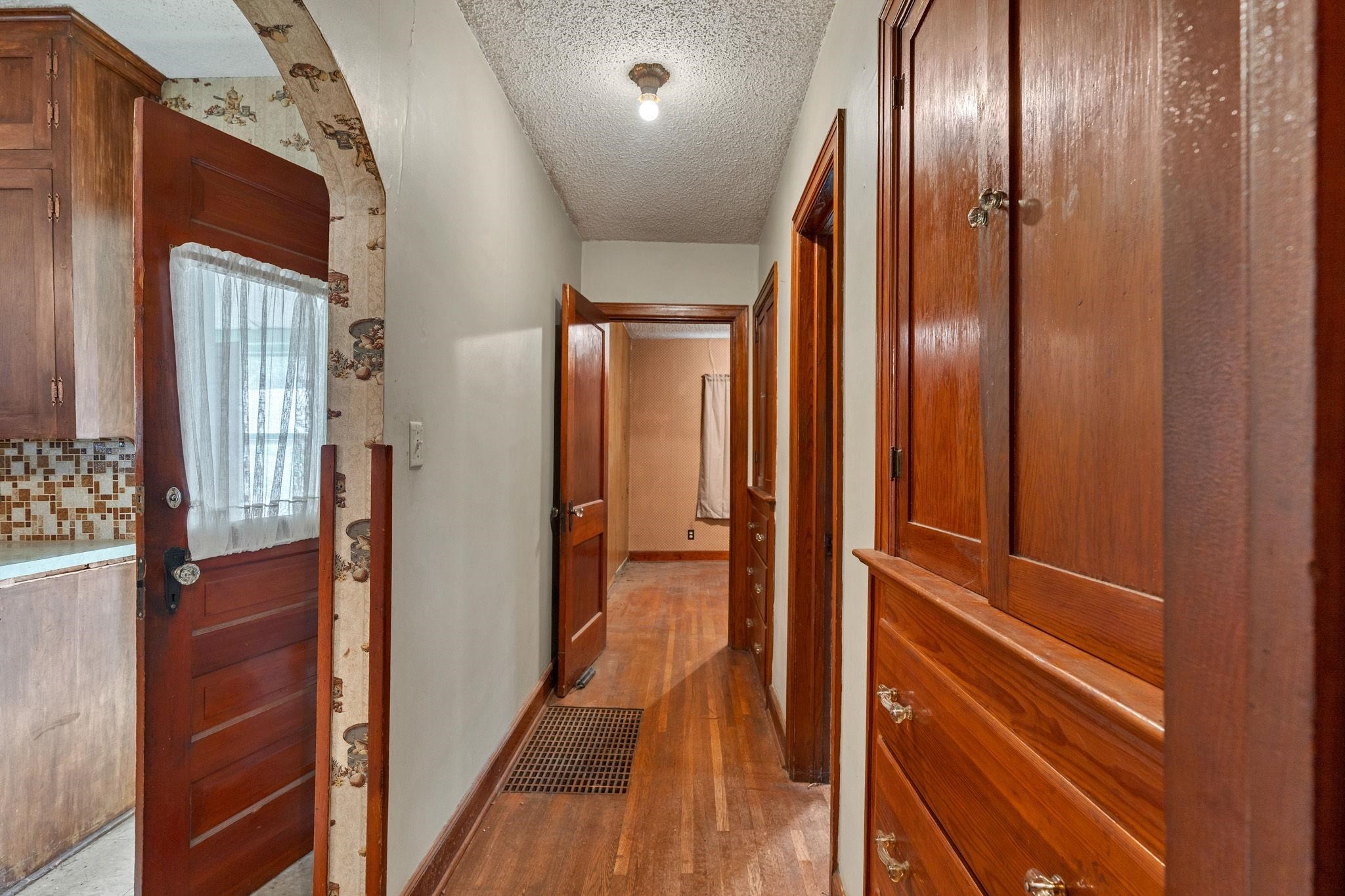 1755 S Waco Ave Property Photo 20