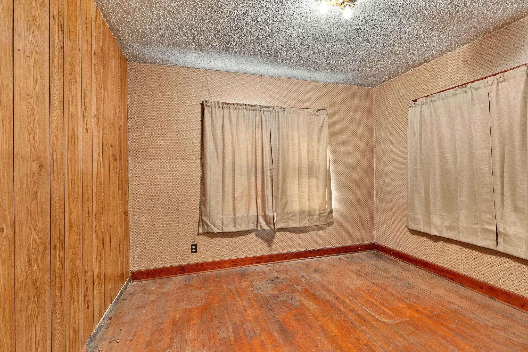1755 S Waco Ave Property Photo 23