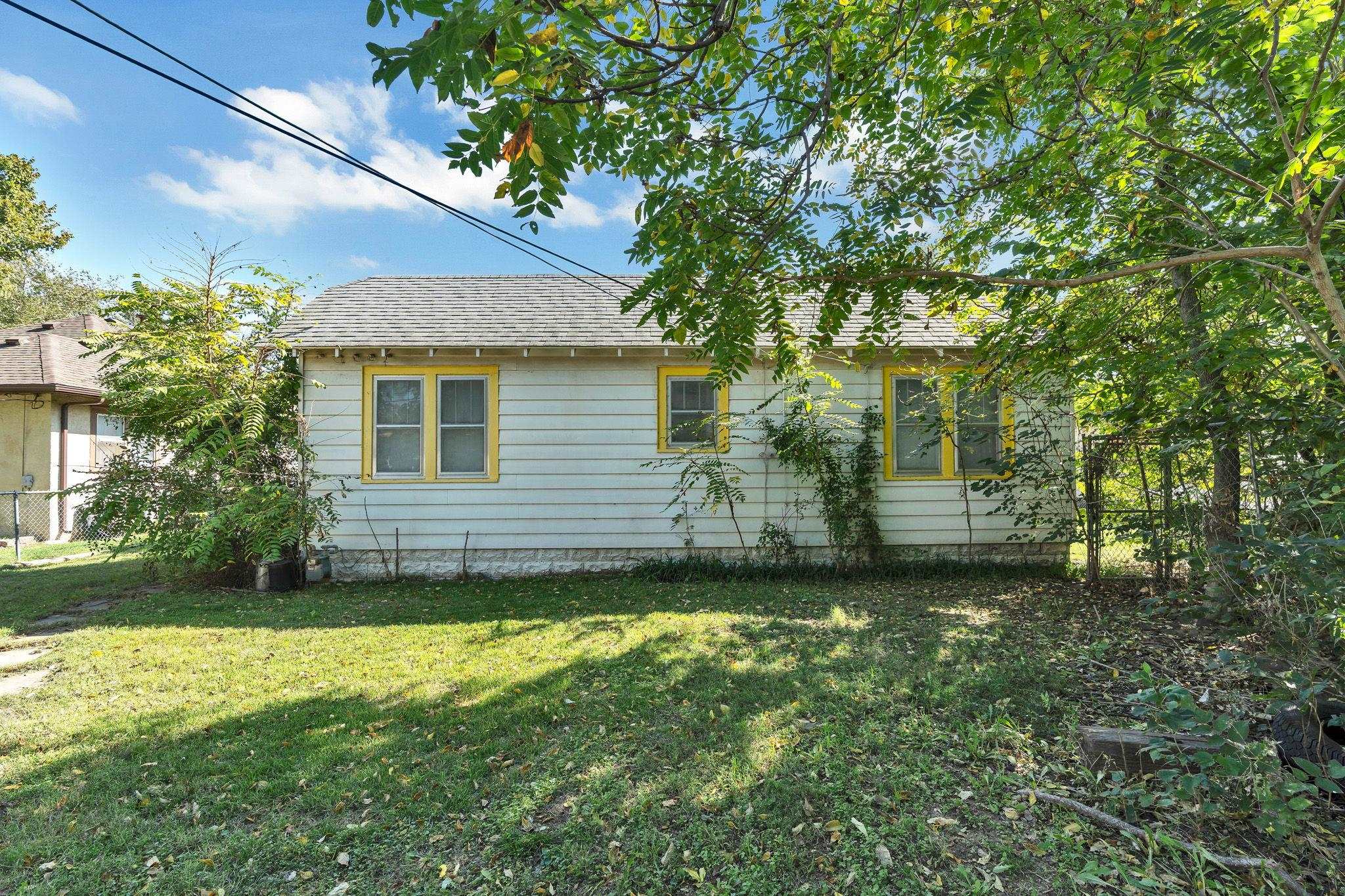 1755 S Waco Ave Property Photo 33