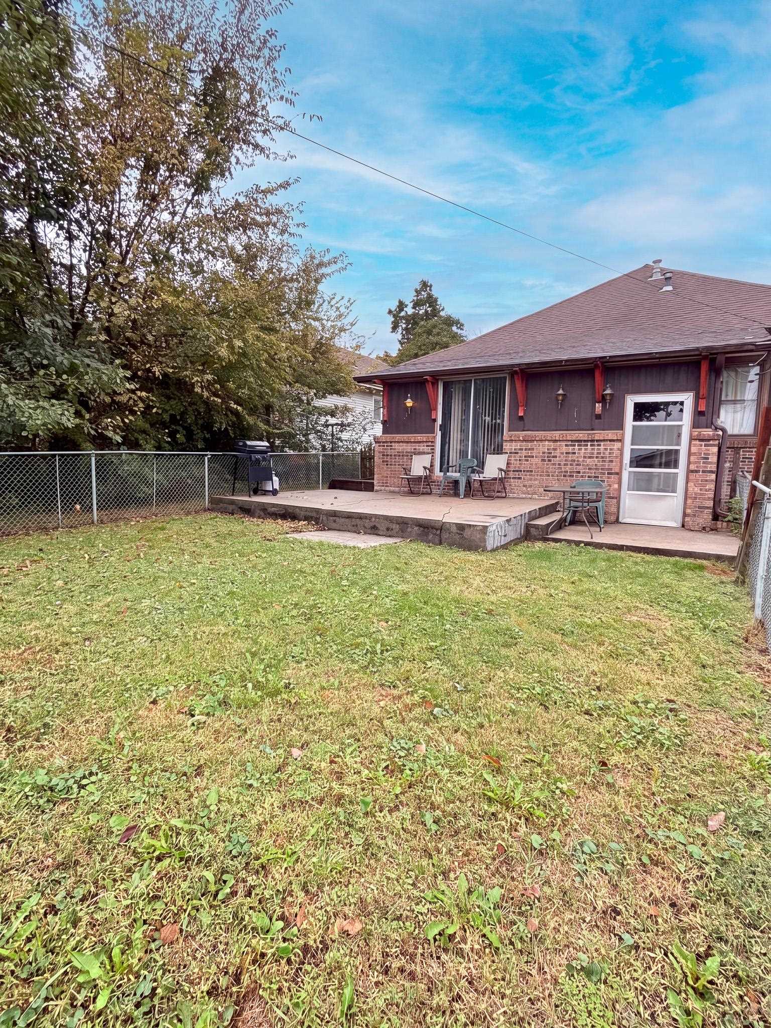1809 R Property Photo 26