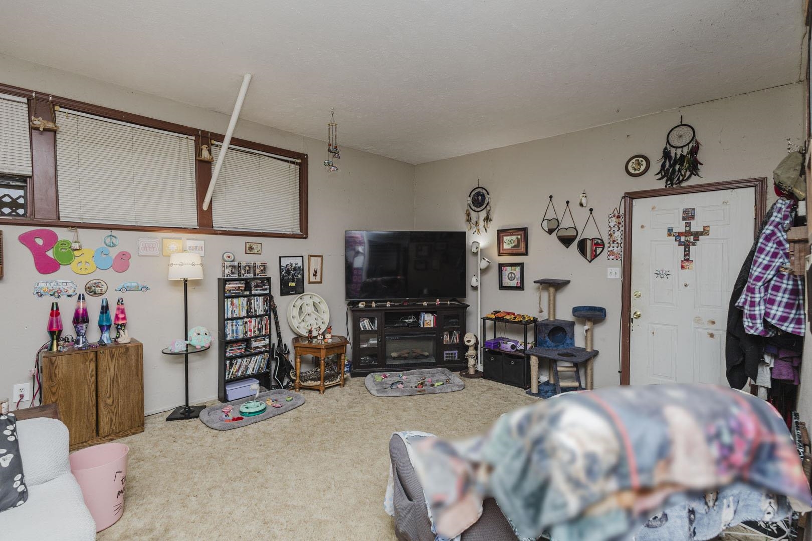 1336 S Everett St. Property Photo 7