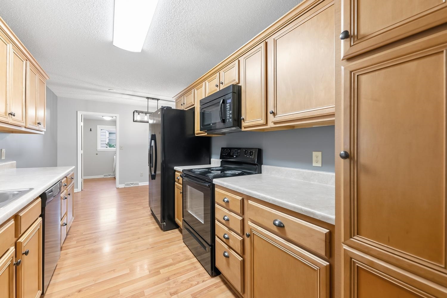 922 S Broadmoor Property Photo 10
