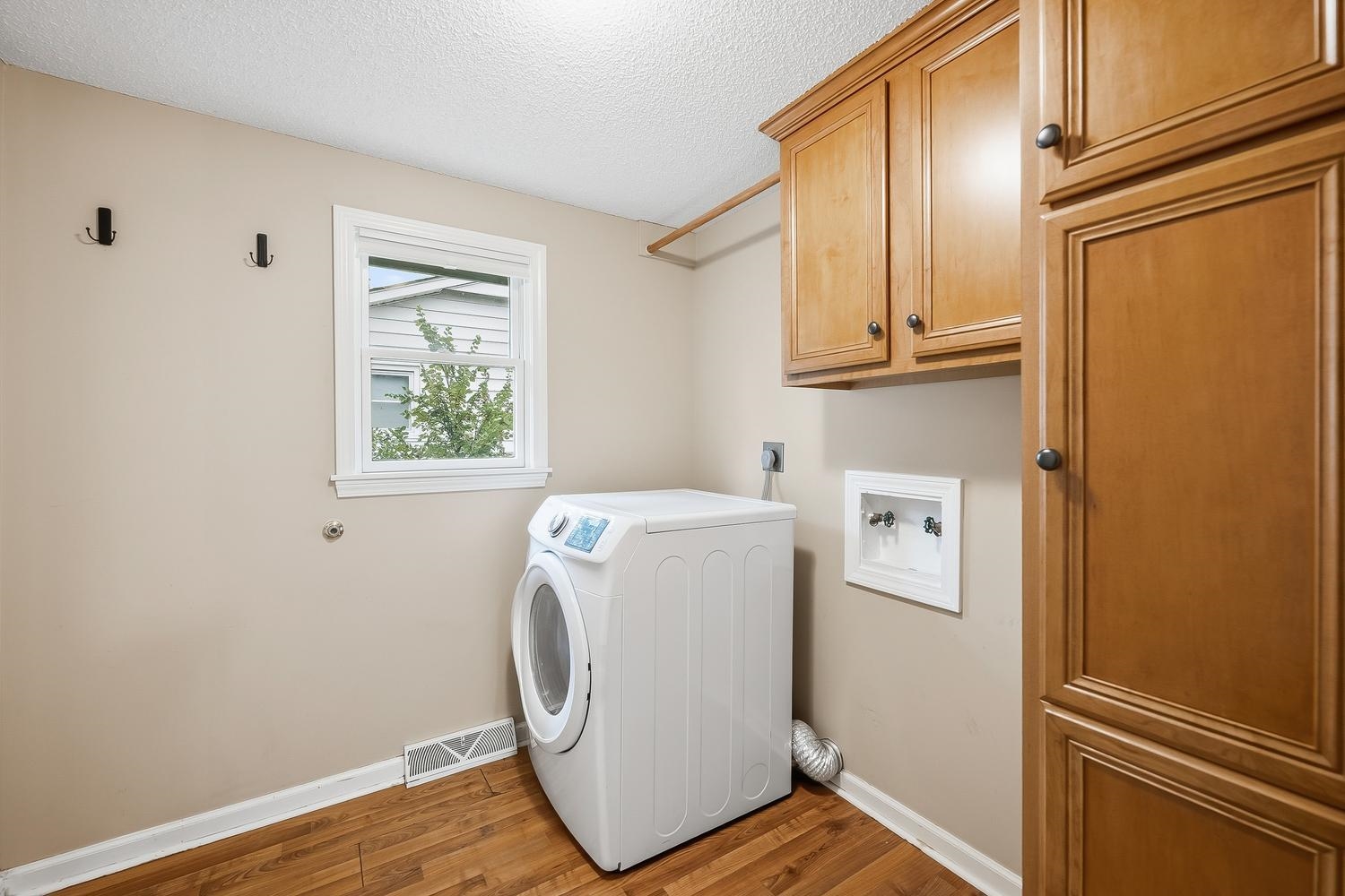 922 S Broadmoor Property Photo 15
