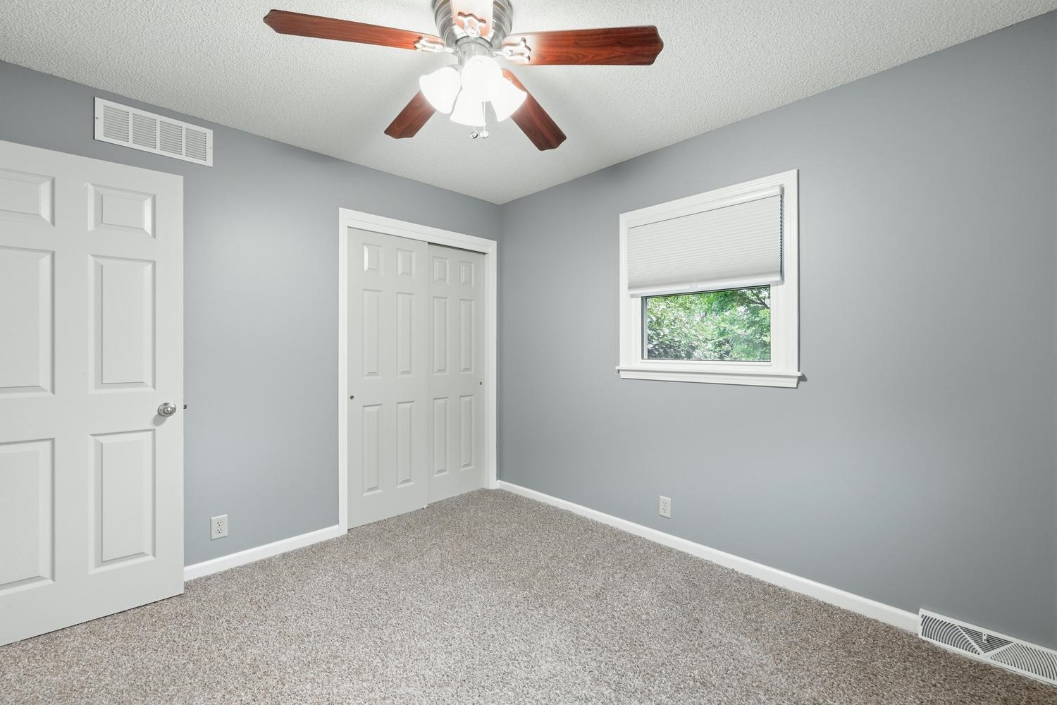922 S Broadmoor Property Photo 24
