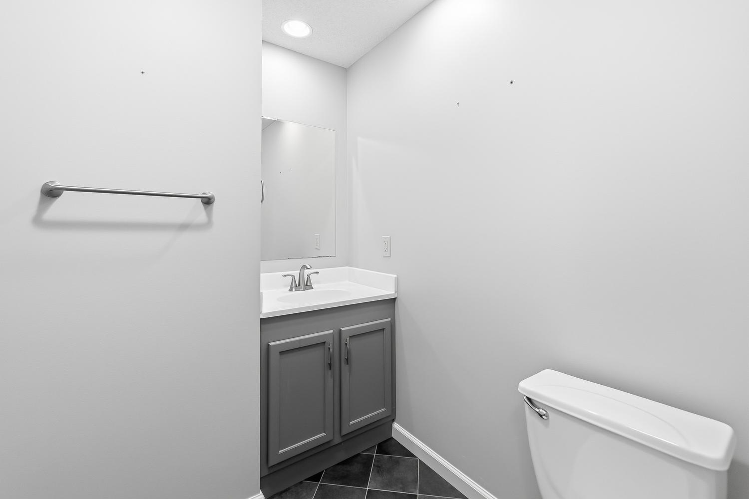 922 S Broadmoor Property Photo 25