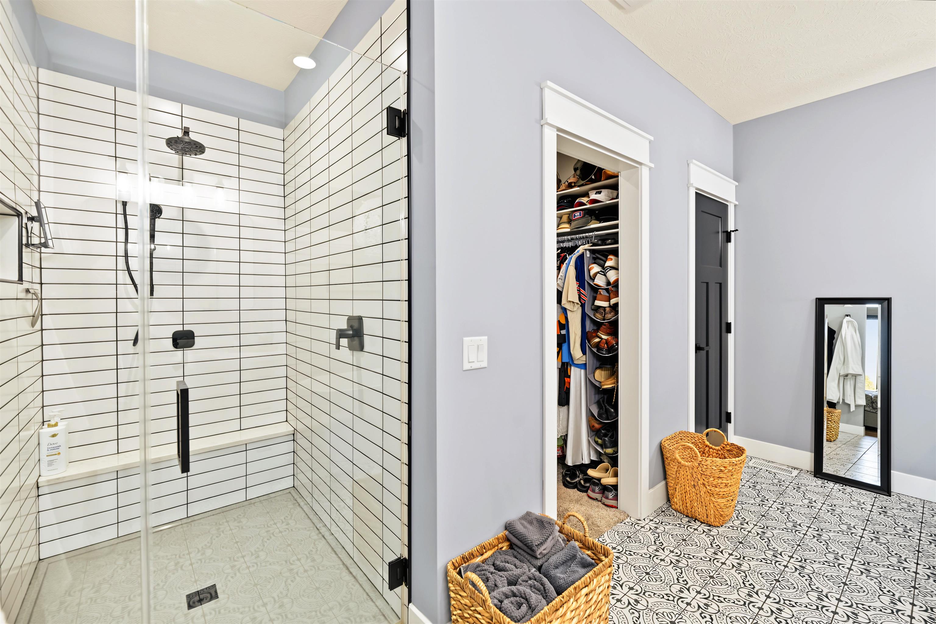 1304 Larkspur Ln Property Photo 18