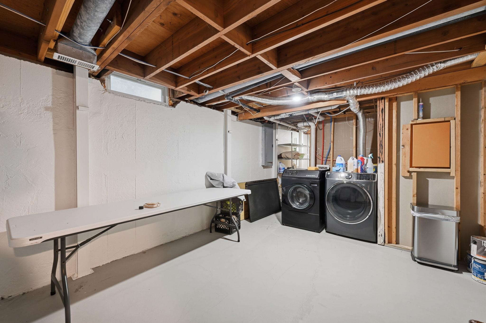 102 N Penrose Drive Property Photo 31