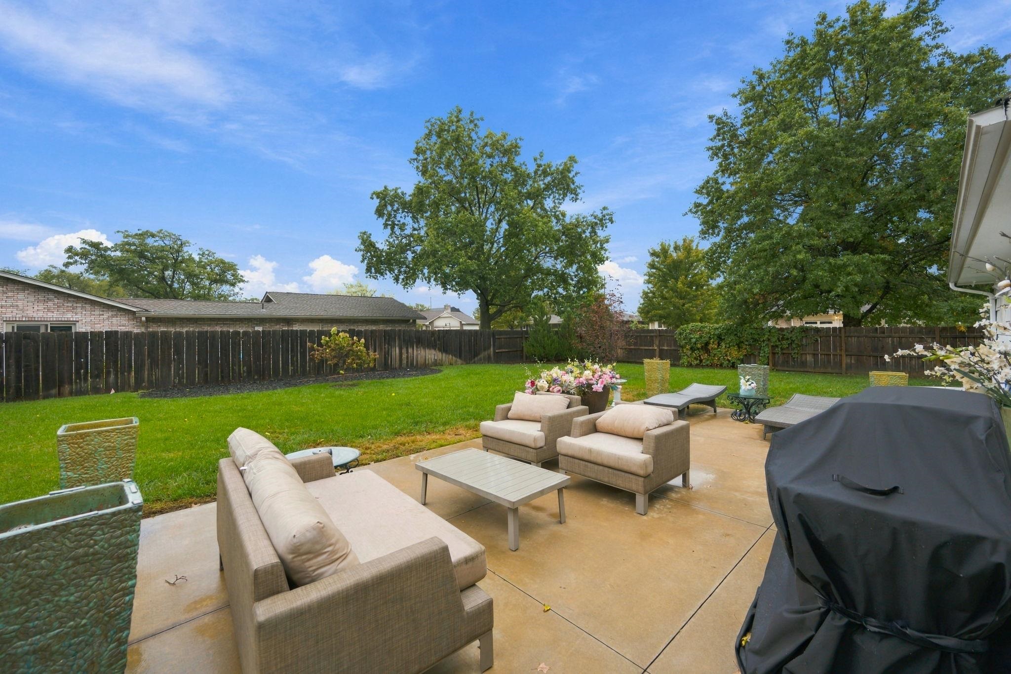 102 N Penrose Drive Property Photo 34