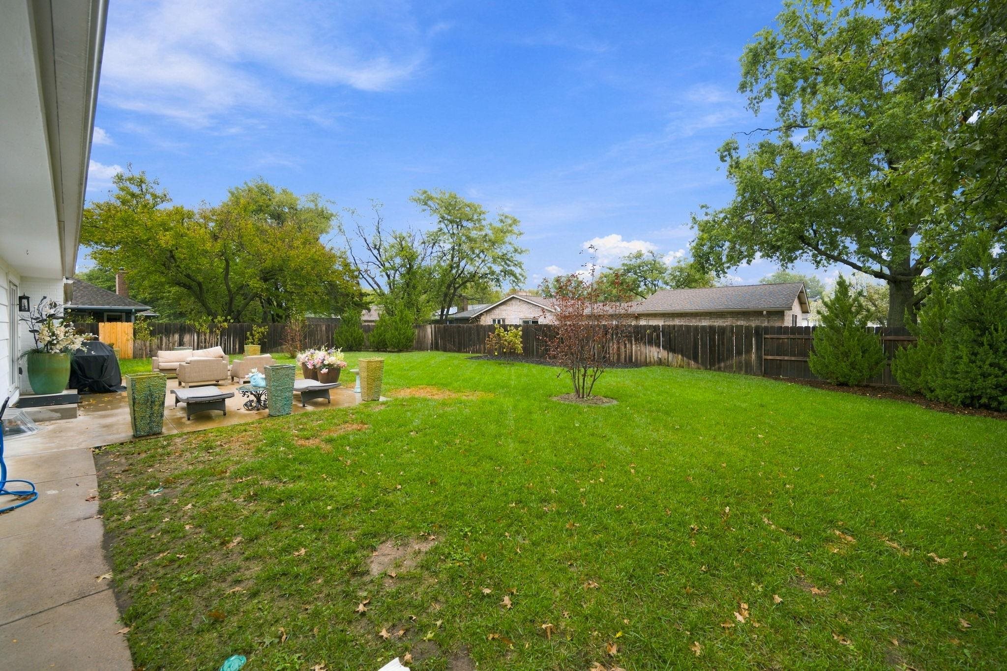 102 N Penrose Drive Property Photo 35