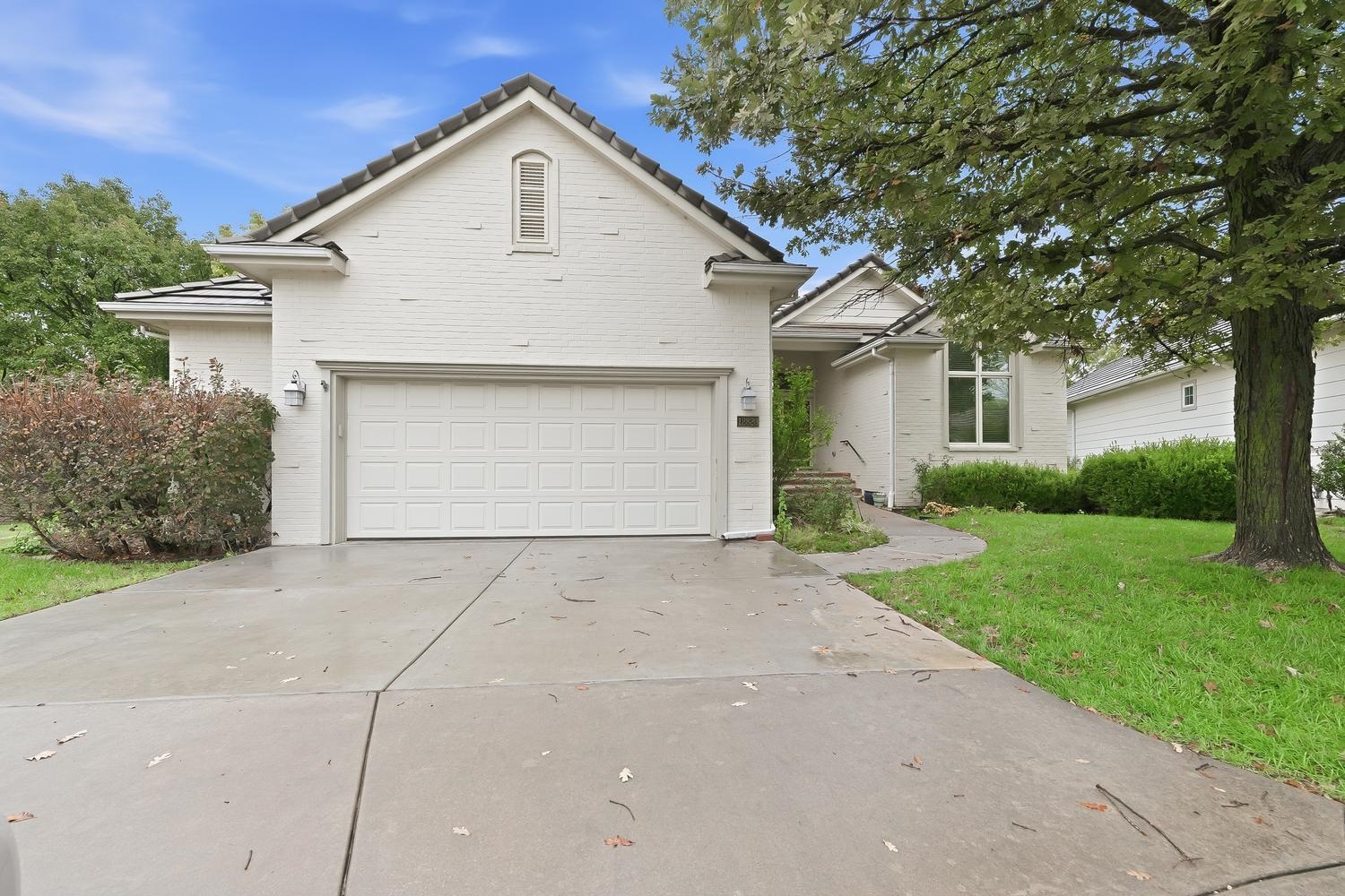 12820 E Crest Ridge Cir