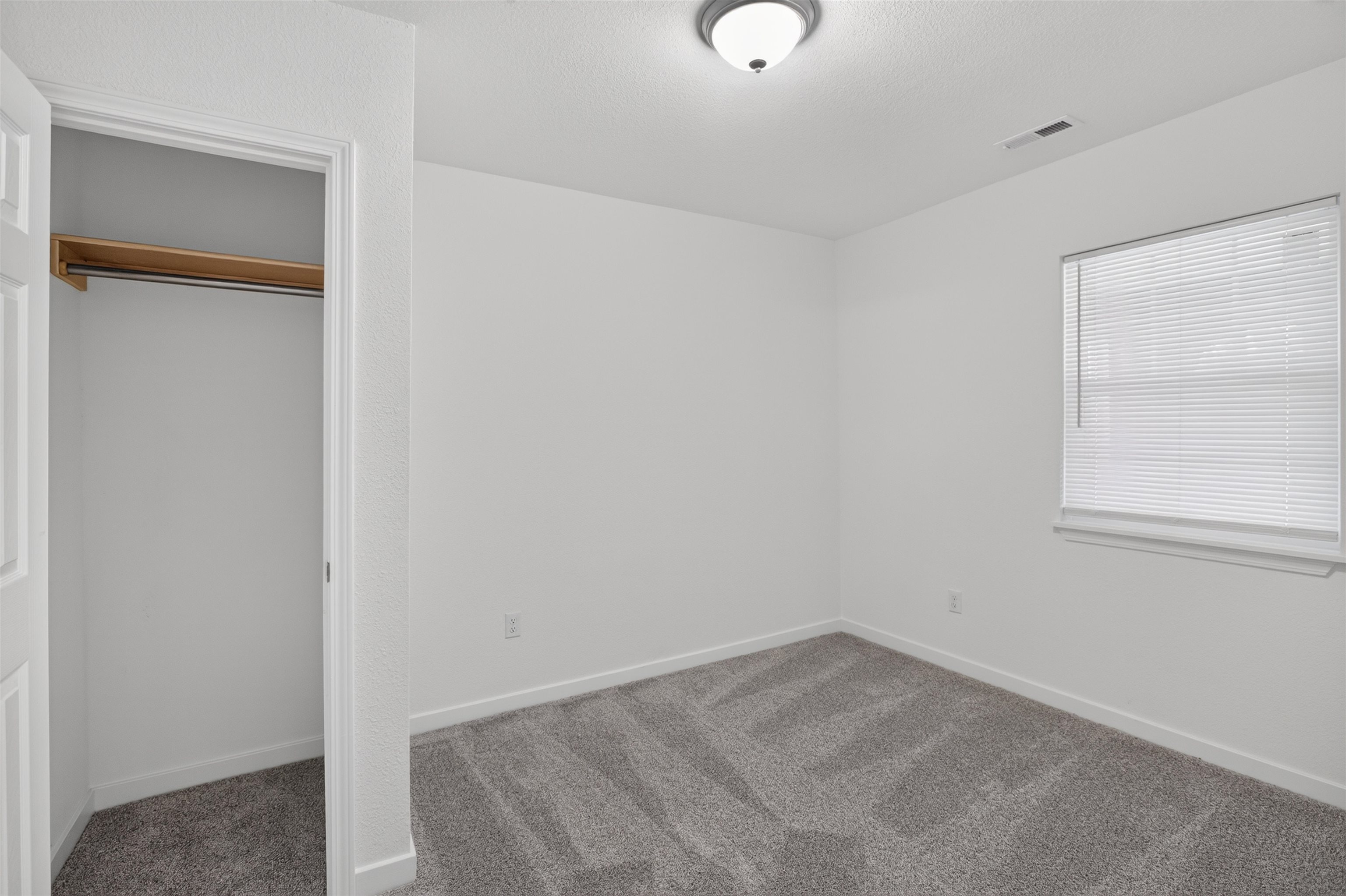 1333 N Ohio Property Photo 13