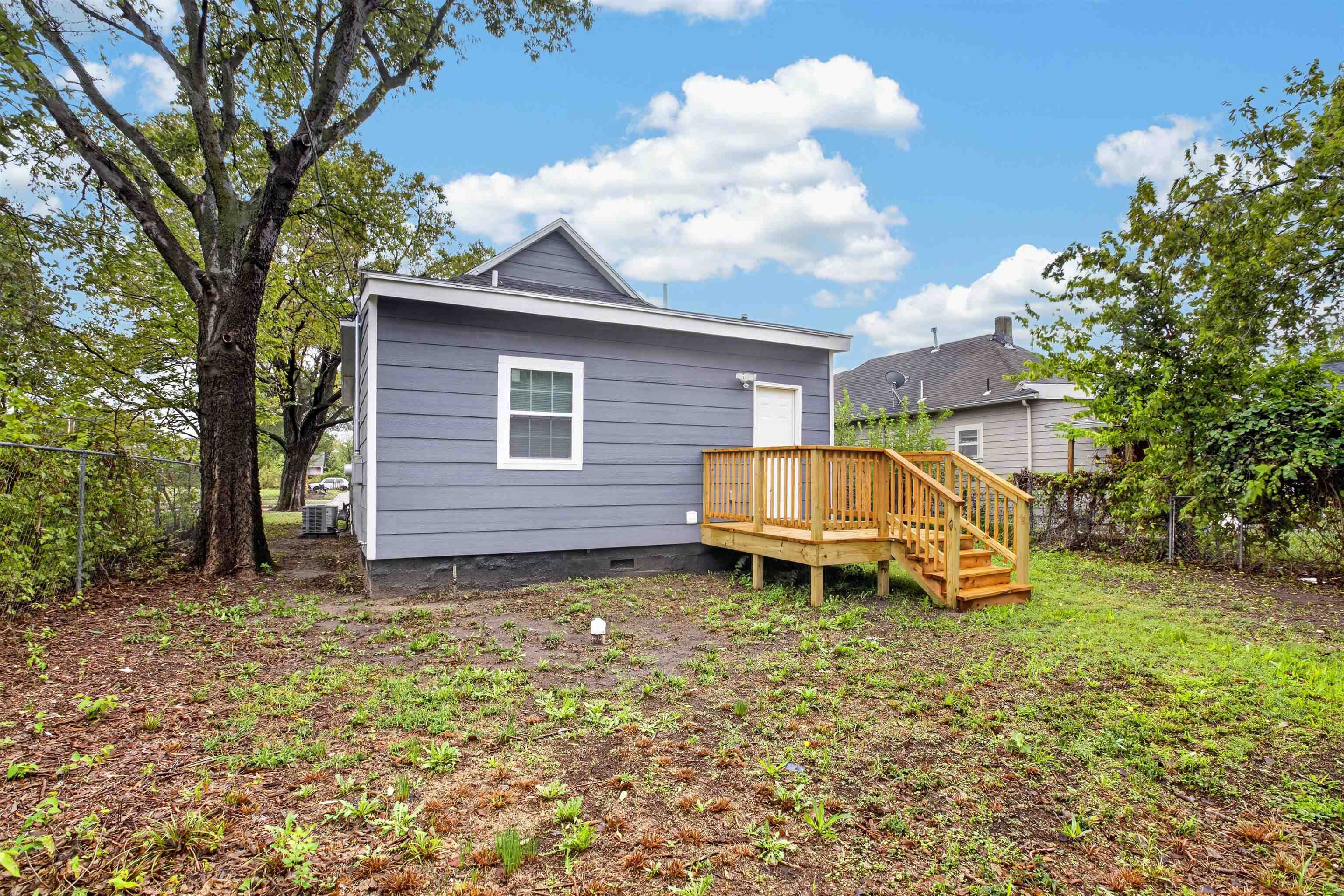 1333 N Ohio Property Photo 18