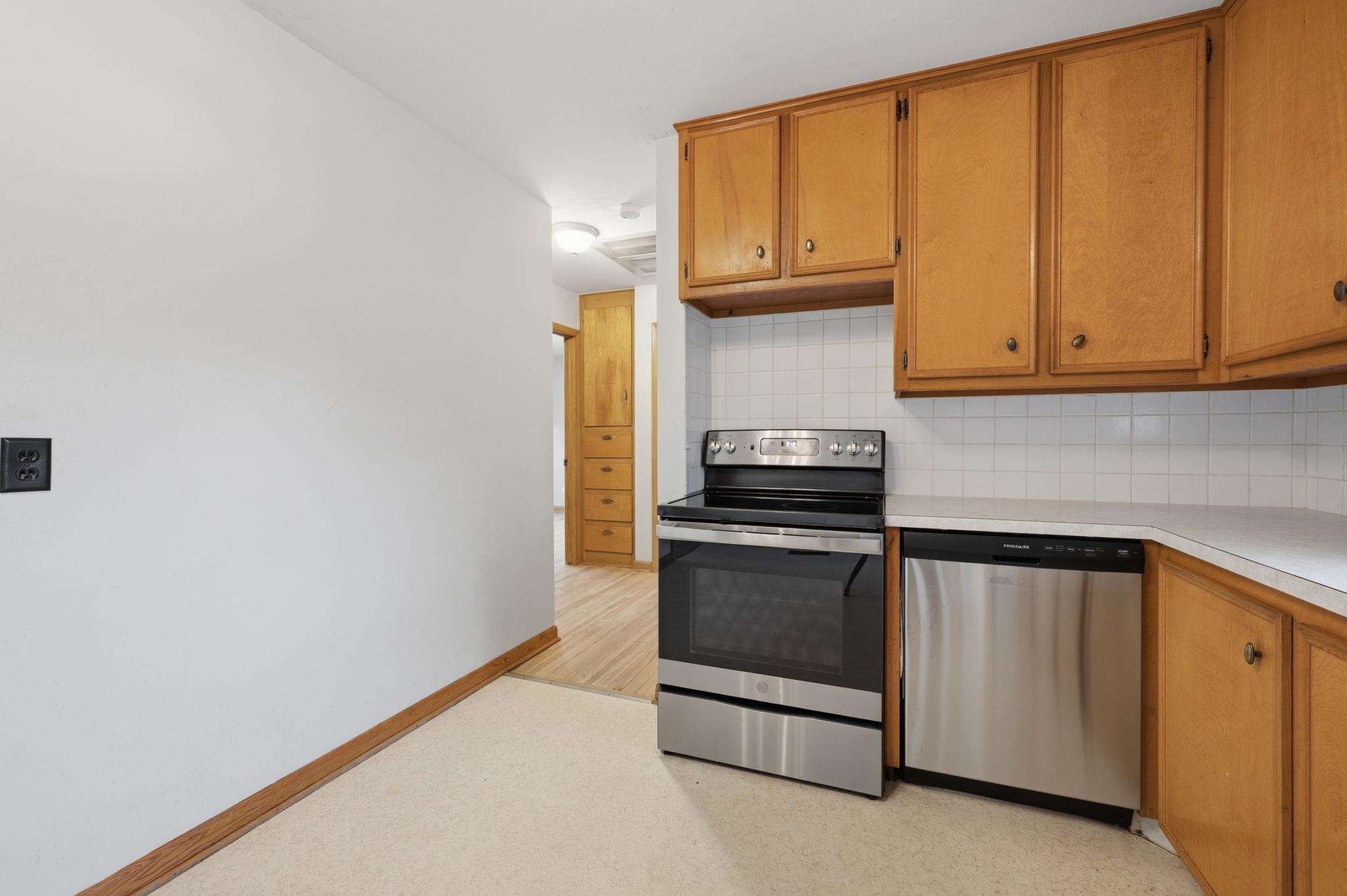 3501 W 17th Property Photo 17