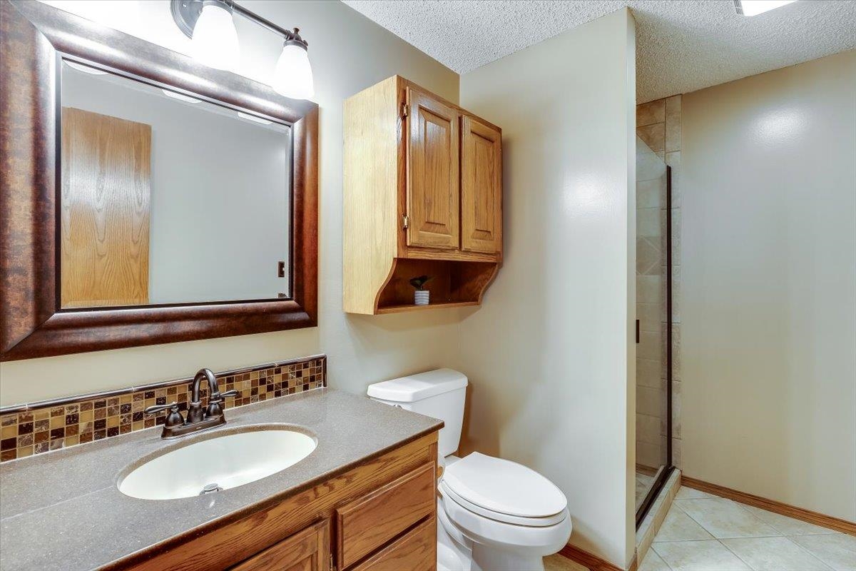 1524 E Pheasant Run Property Photo 26