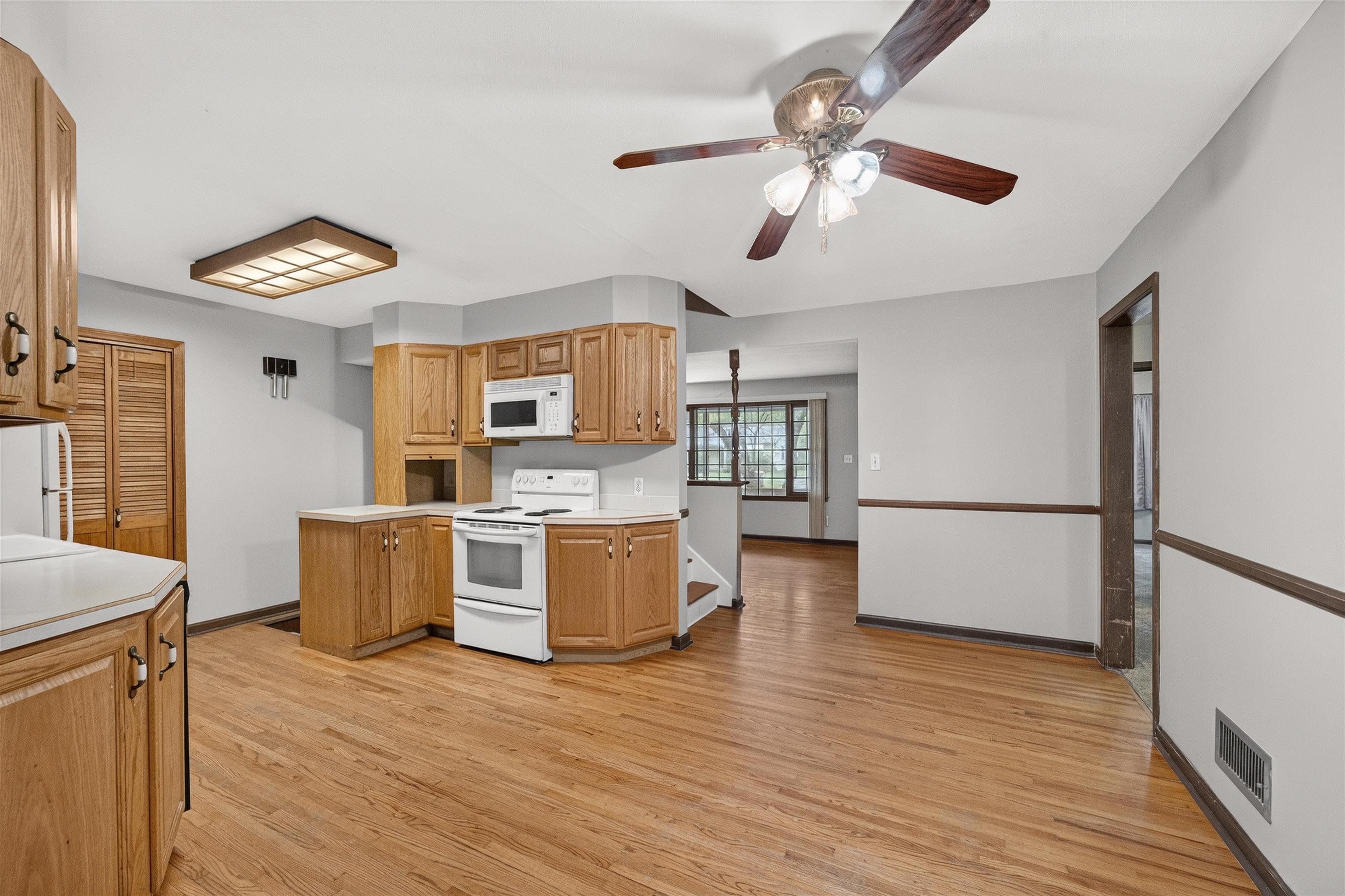709 S Lexington Rd Property Photo 13