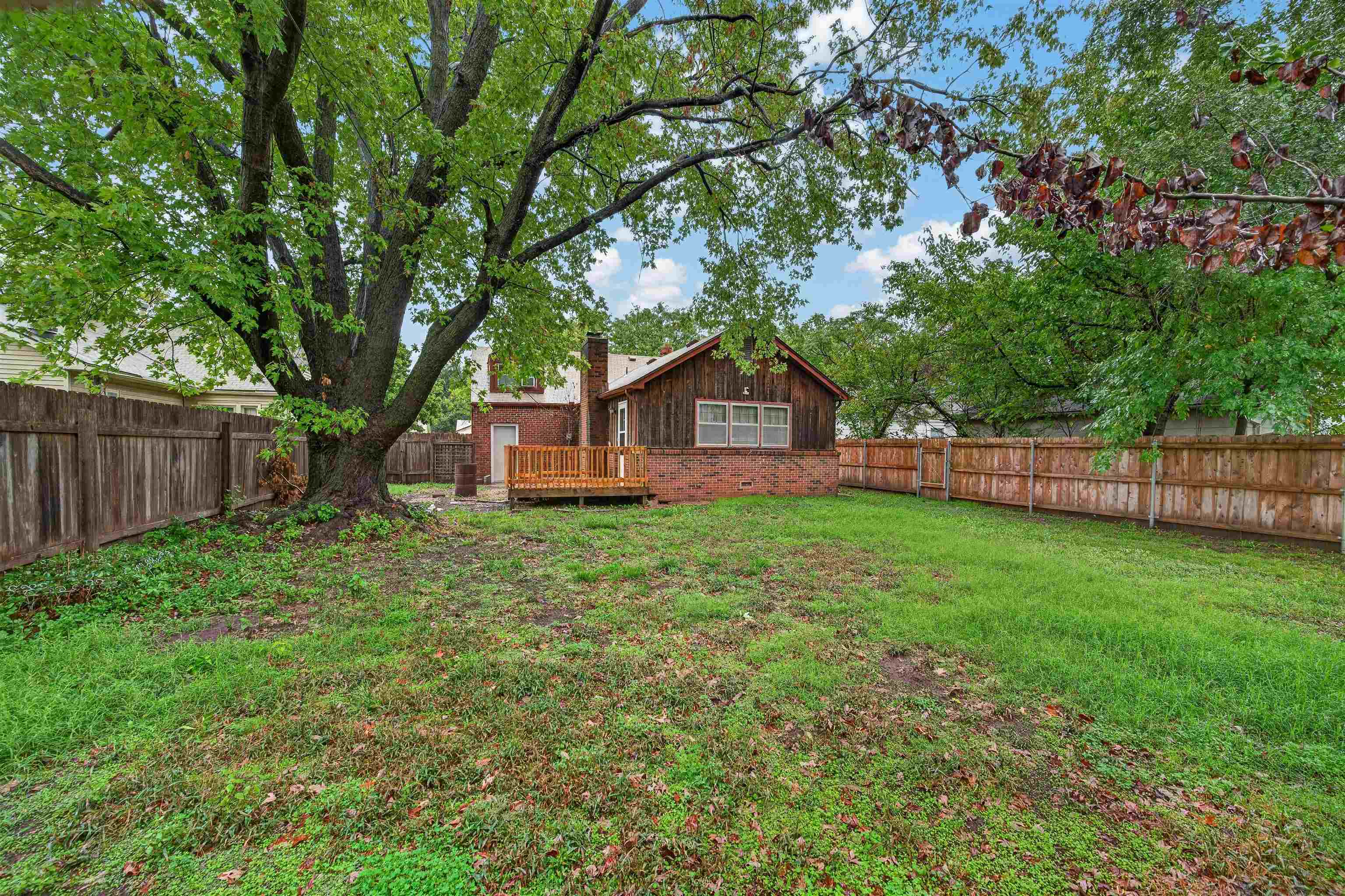 709 S Lexington Rd Property Photo 29