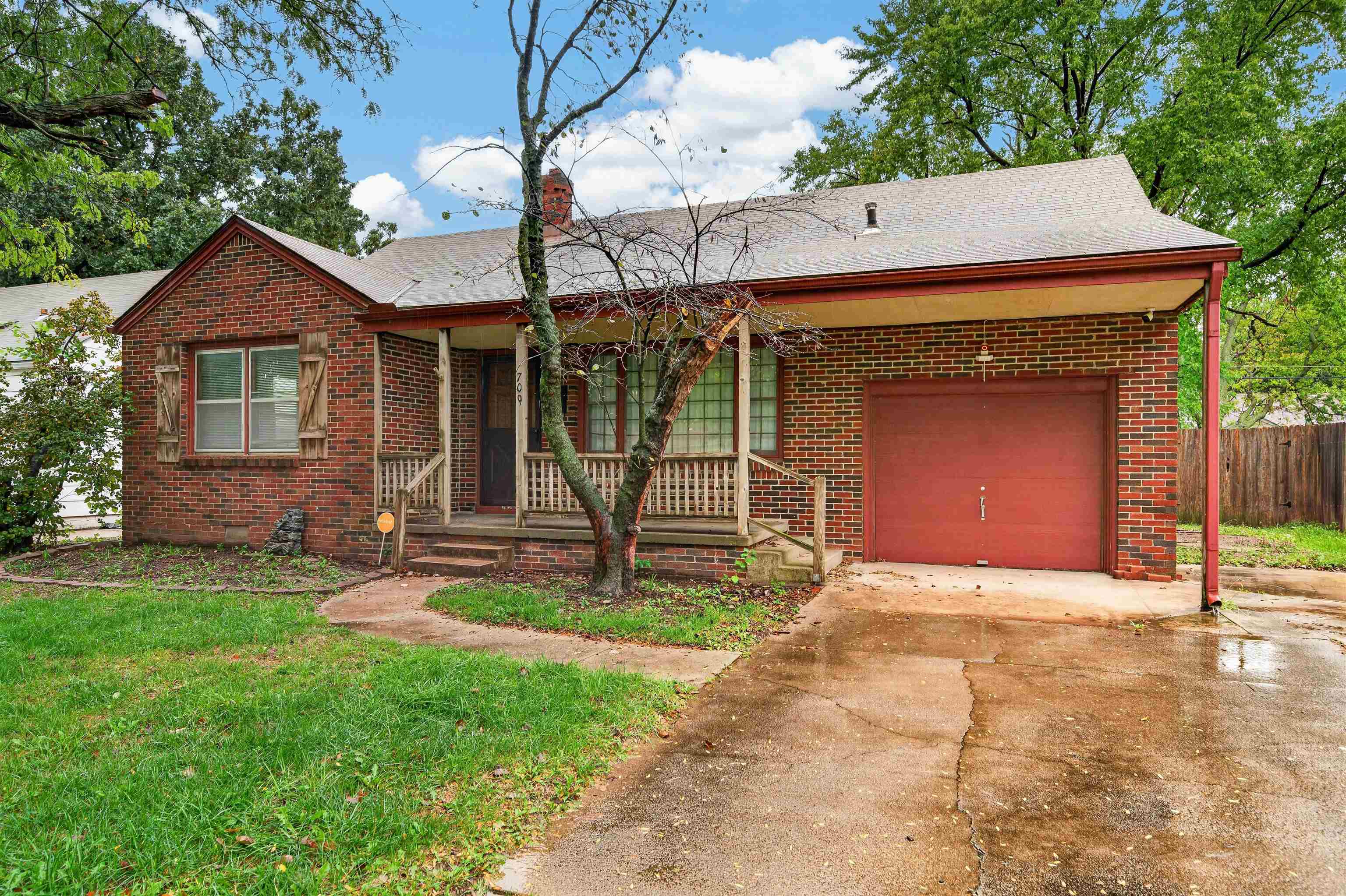 709 S Lexington Rd Property Photo 32