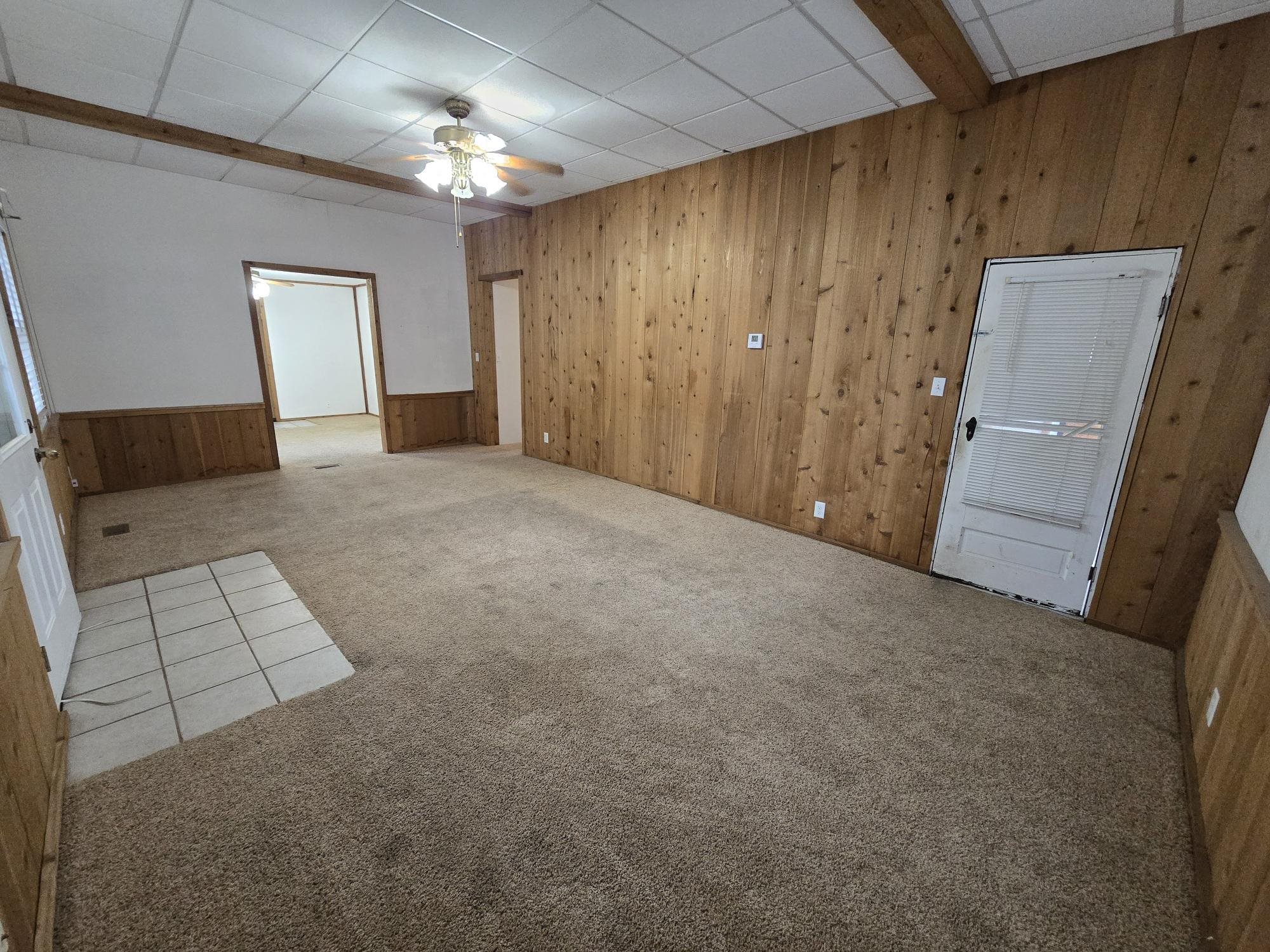 1118 Thompson Property Photo 6