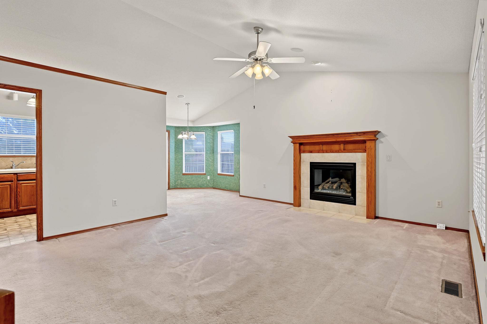 2517 N Rutgers St Property Photo 4