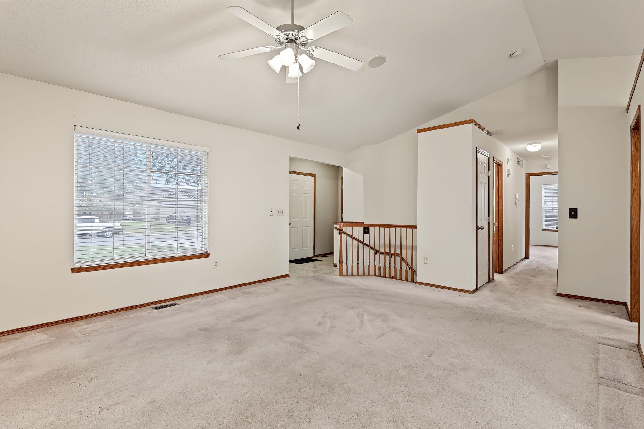 2517 N Rutgers St Property Photo 6