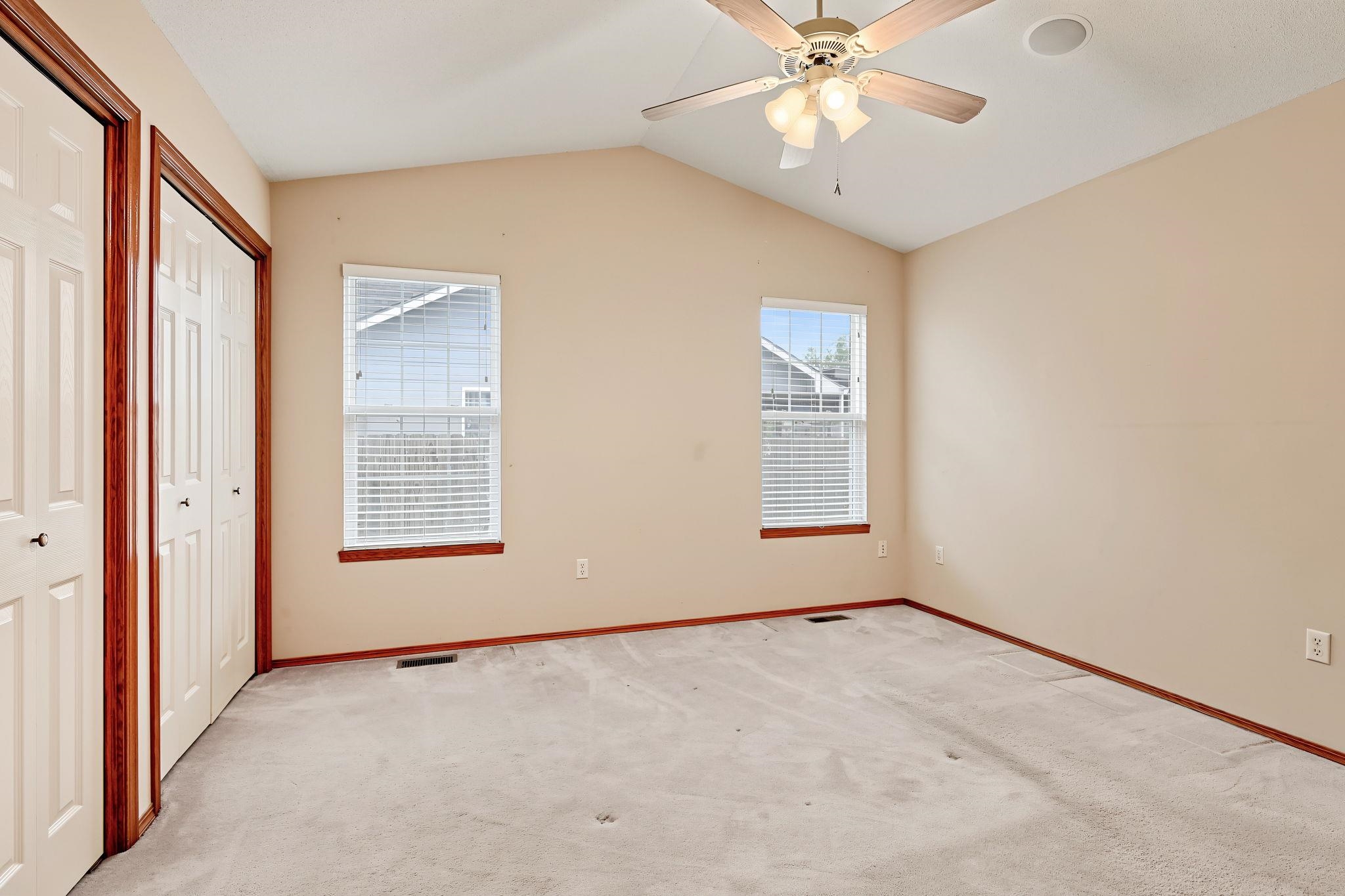 2517 N Rutgers St Property Photo 18