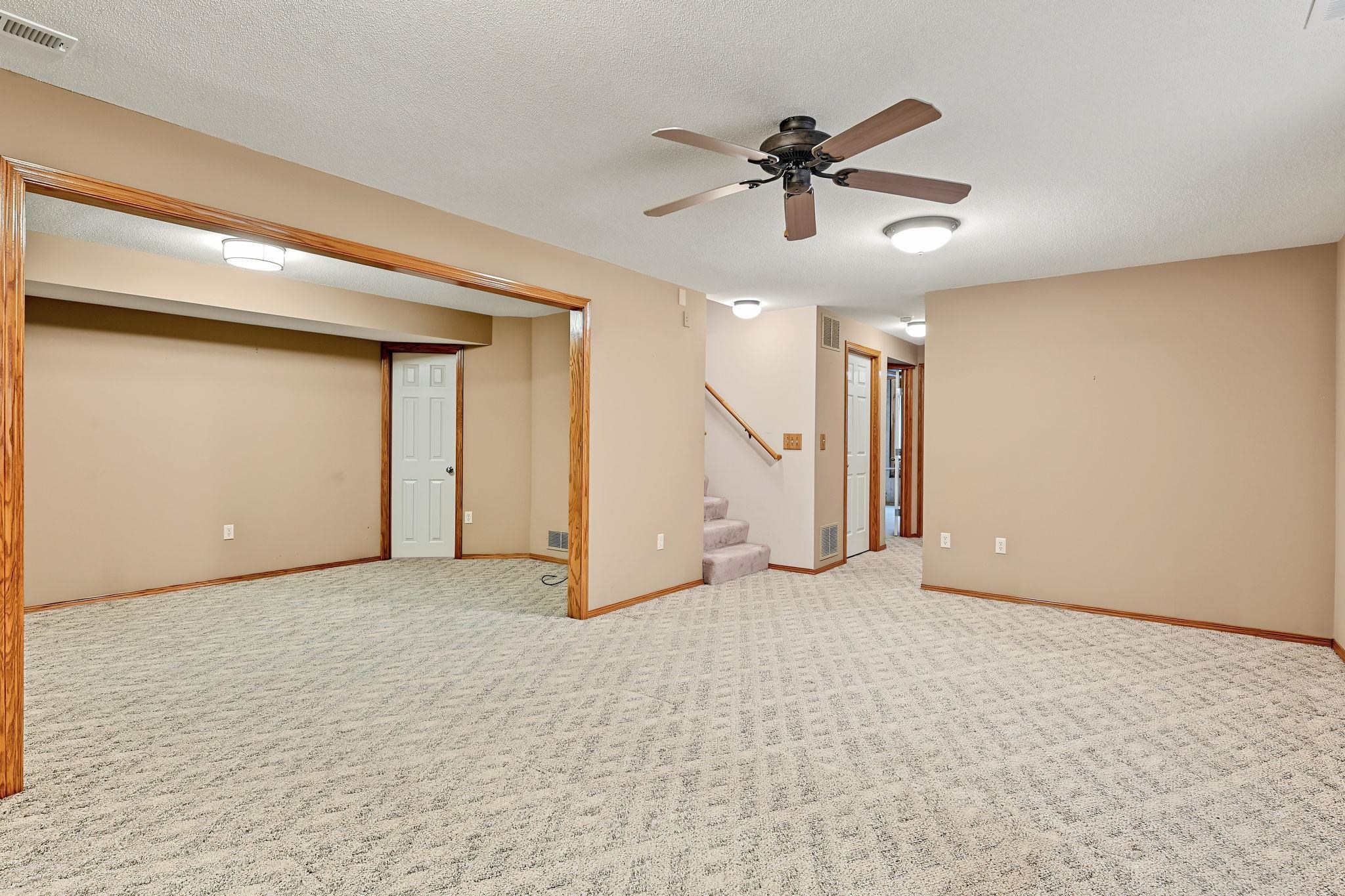 2517 N Rutgers St Property Photo 22