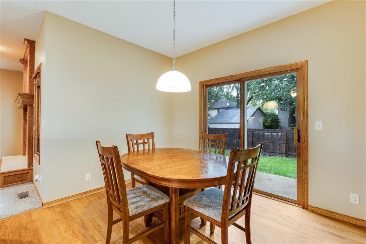 1418 N Briarwood Pl Property Photo 8