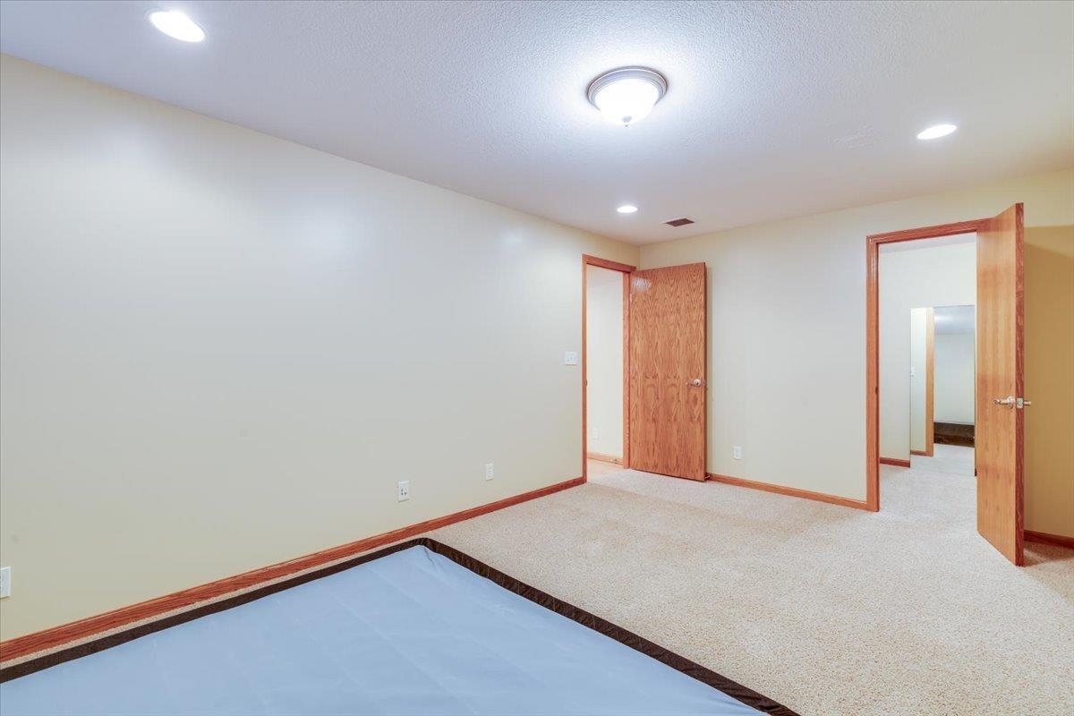 1418 N Briarwood Pl Property Photo 28