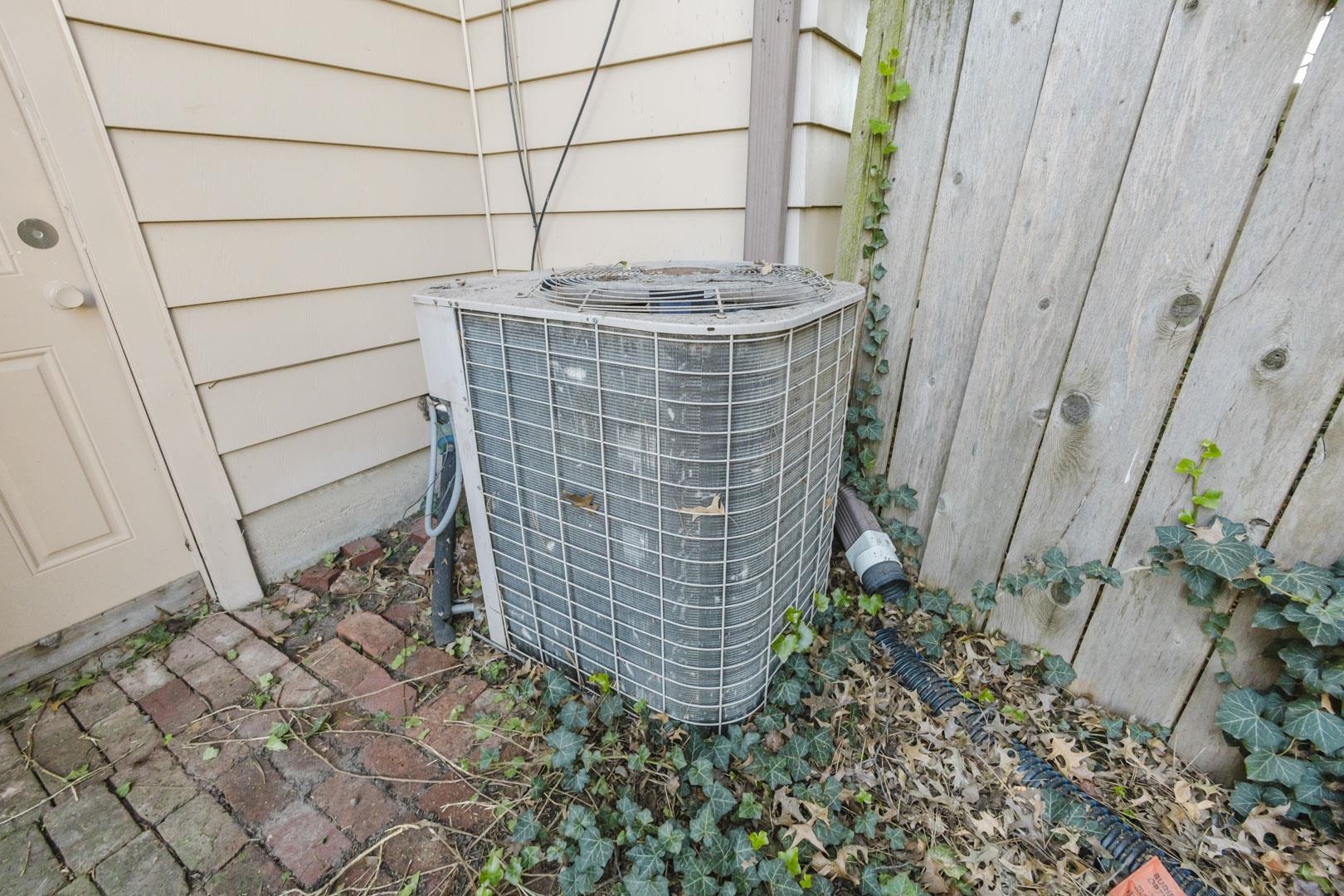 22 E Hawthorne St Property Photo 35