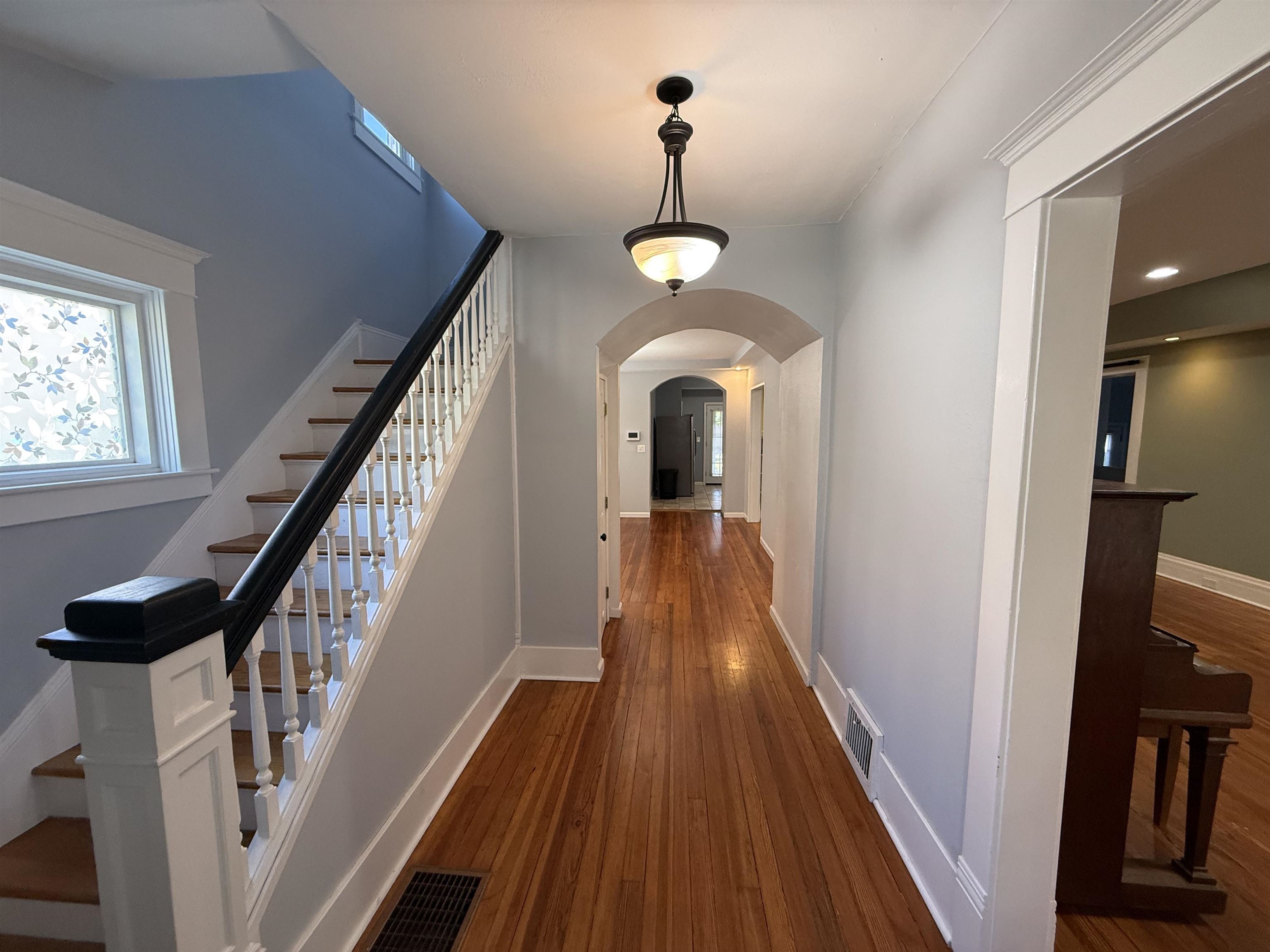 120 N Erie Property Photo 3