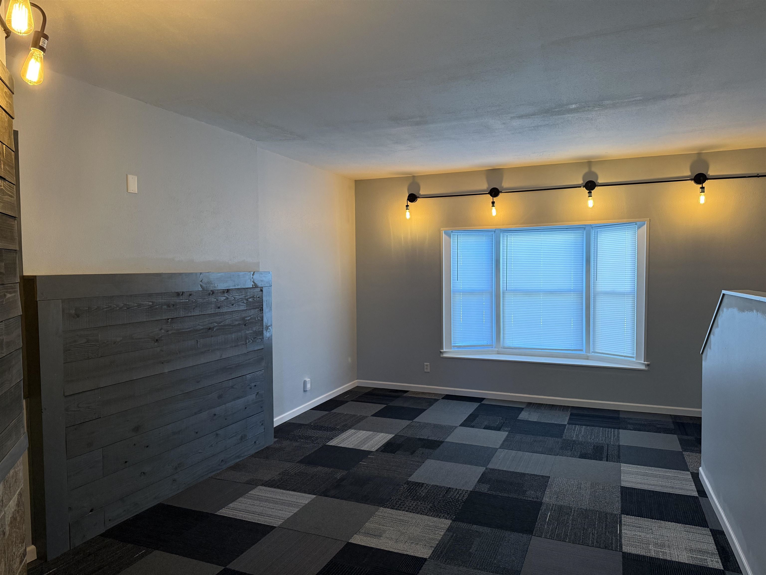 120 N Erie Property Photo 14