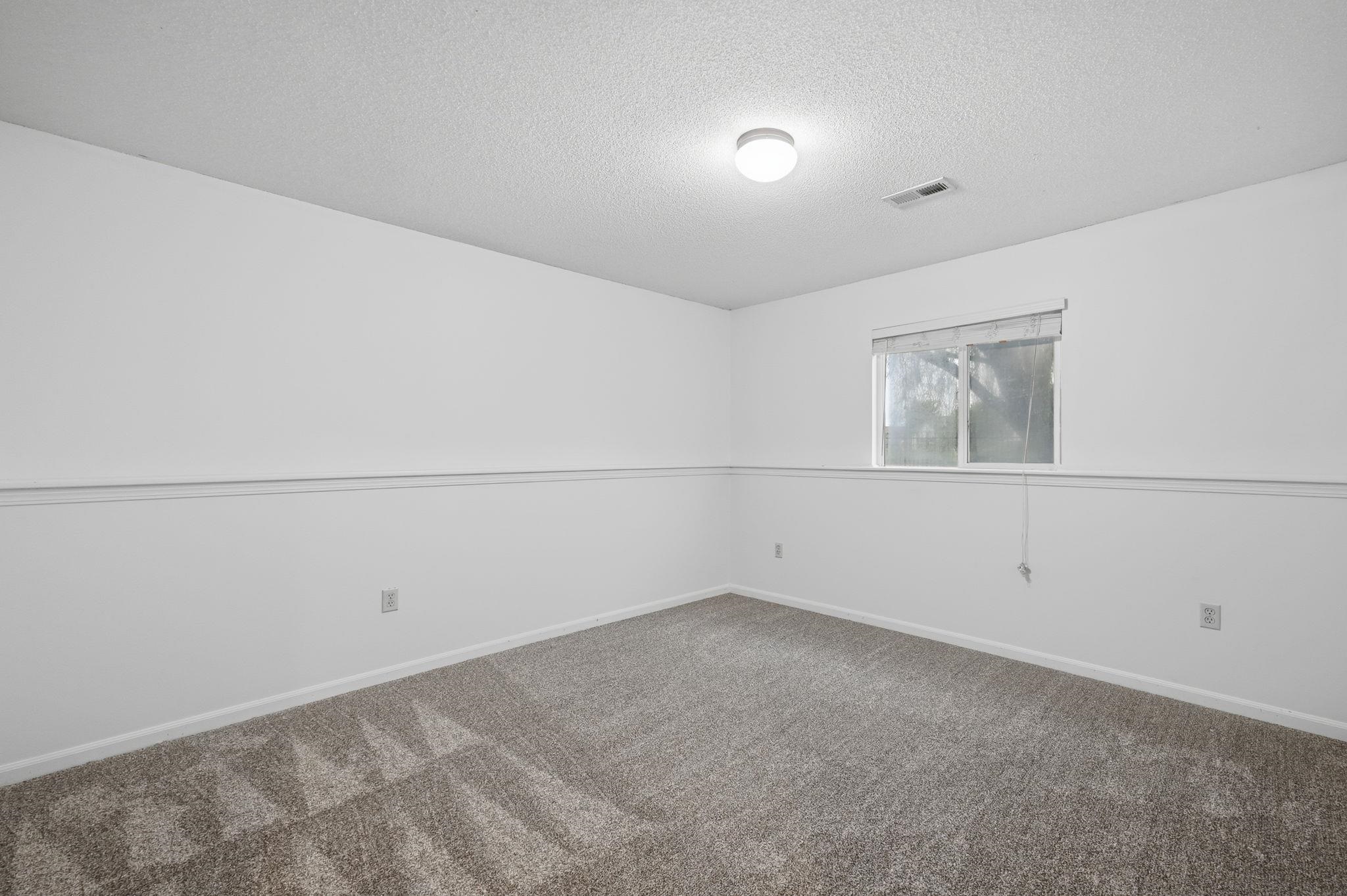 1811 N Black Locust Ct Property Photo 26