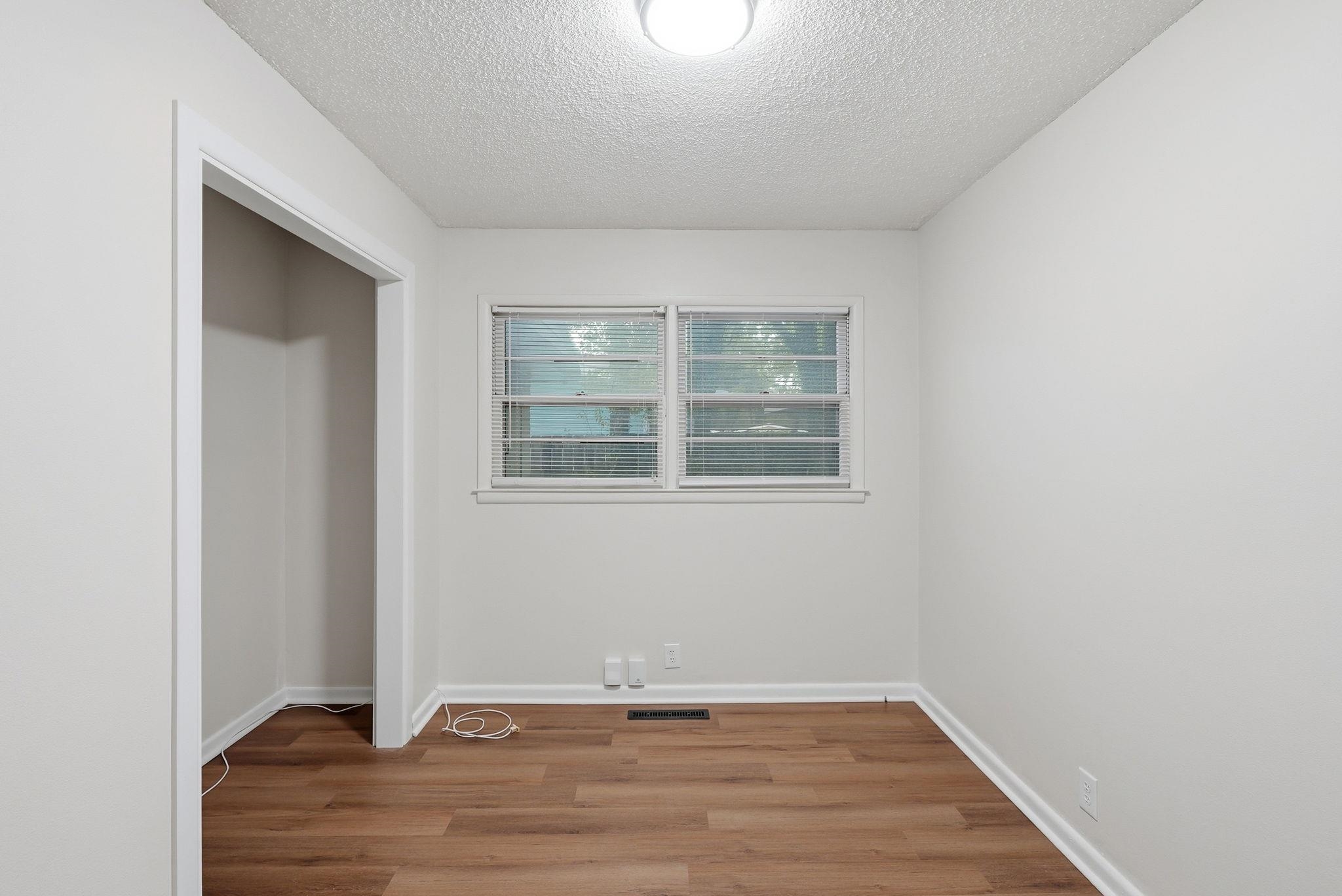 1909 N High St. Property Photo 17