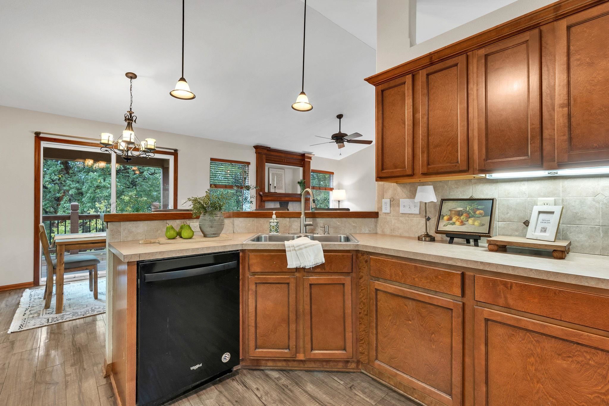 12602 E Mainsgate Property Photo 8