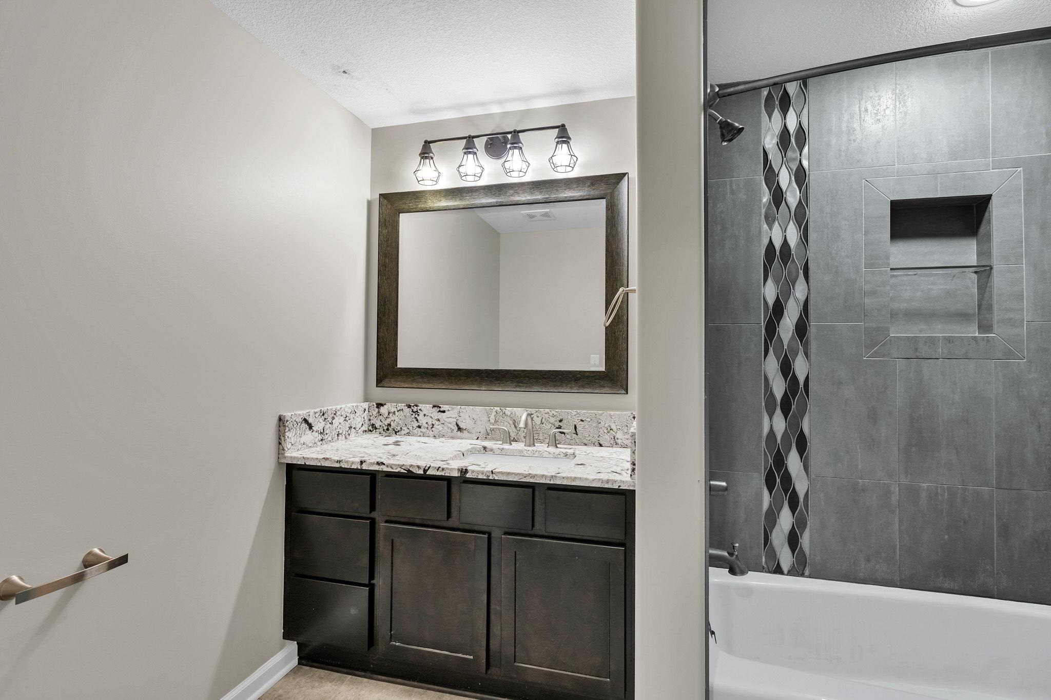 12602 E Mainsgate Property Photo 15