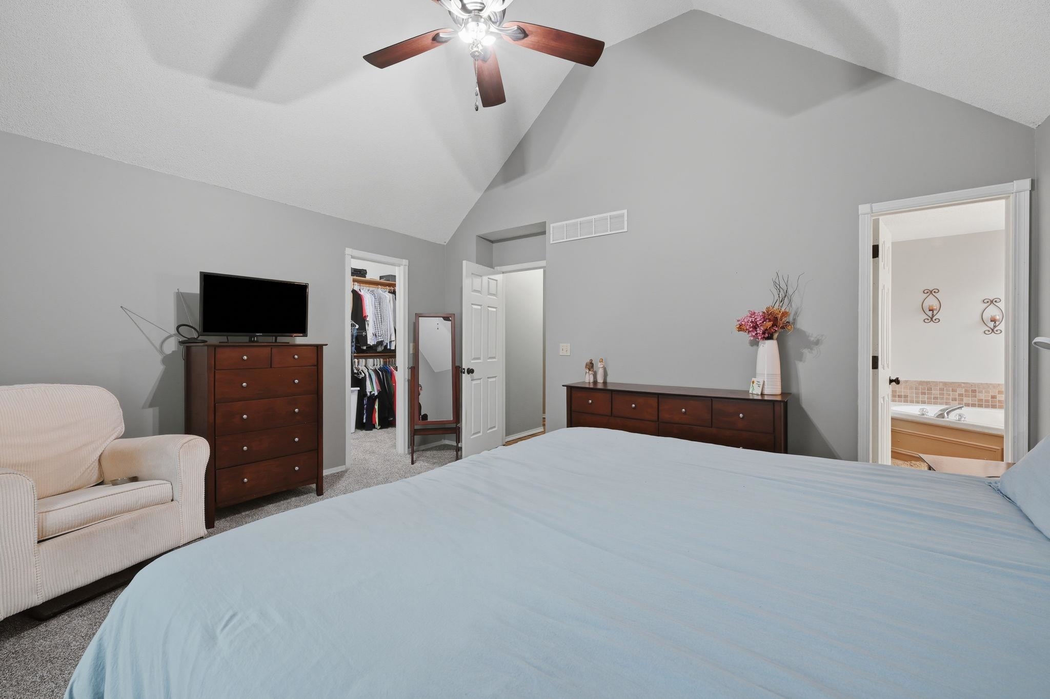 10405 W University Ct. Property Photo 12