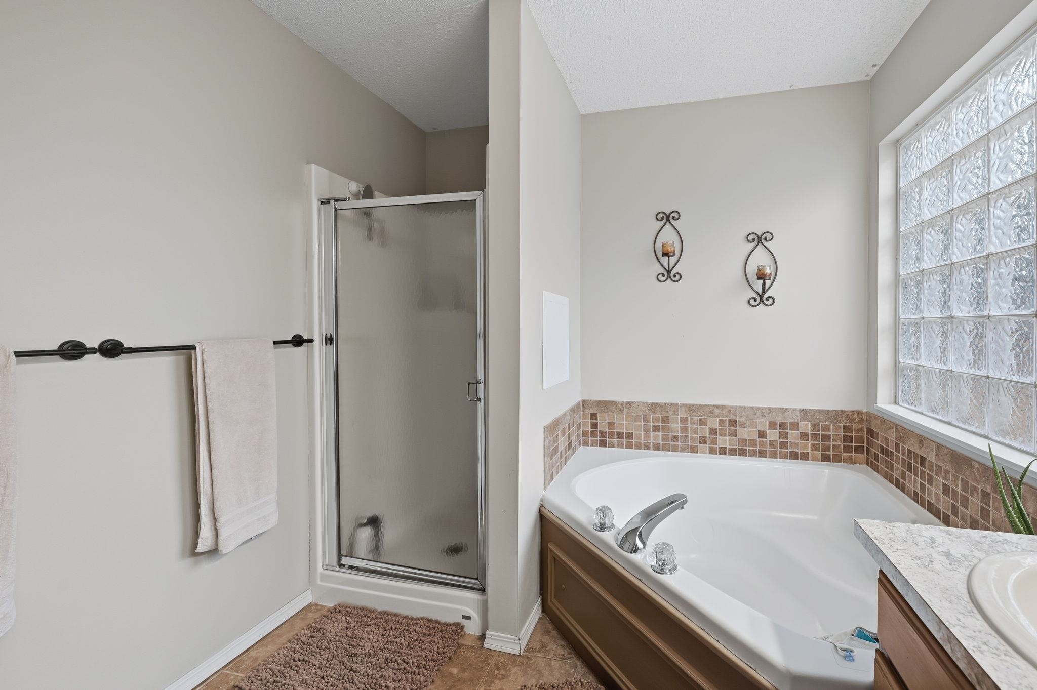10405 W University Ct. Property Photo 15