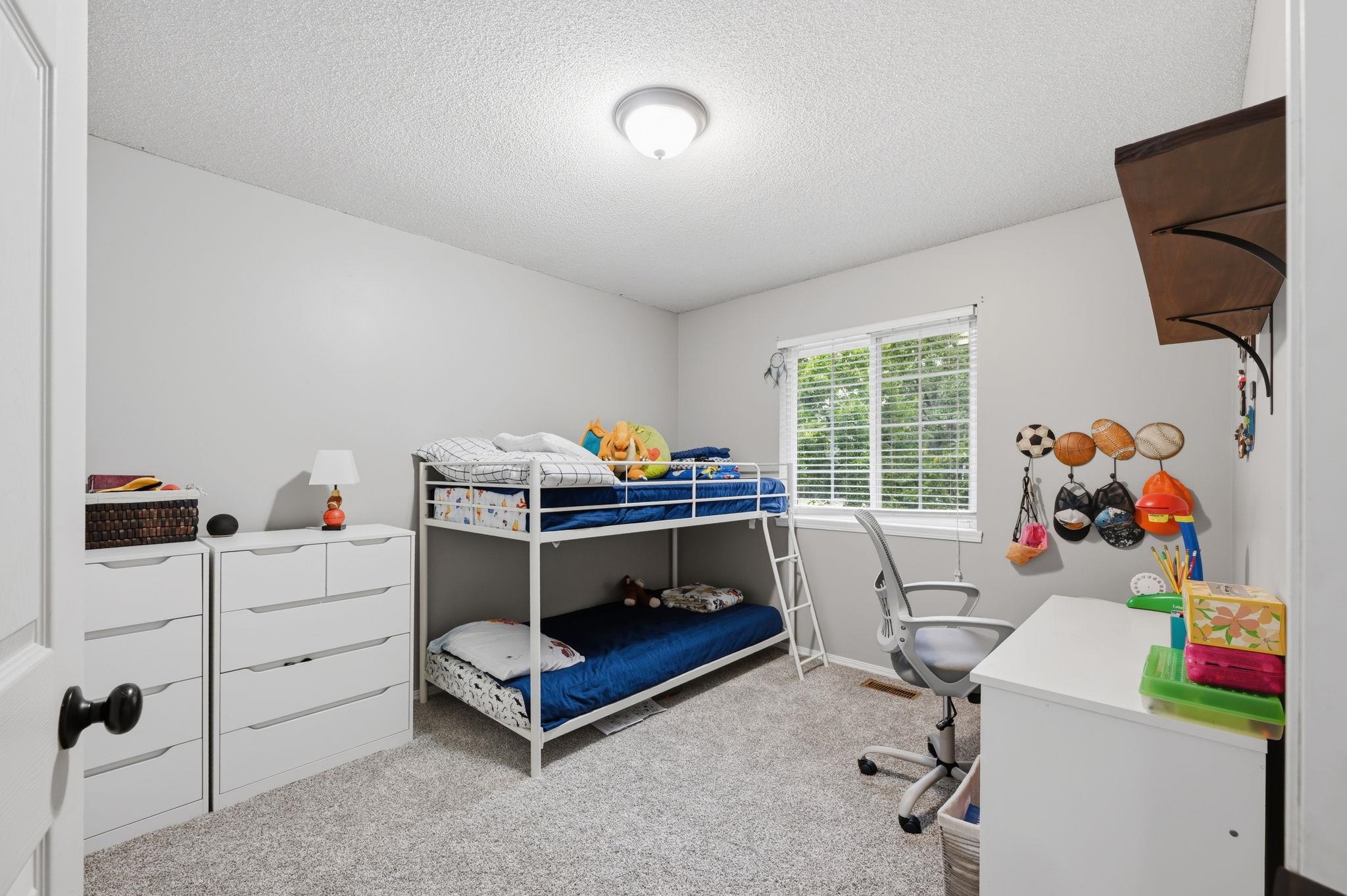 10405 W University Ct. Property Photo 18