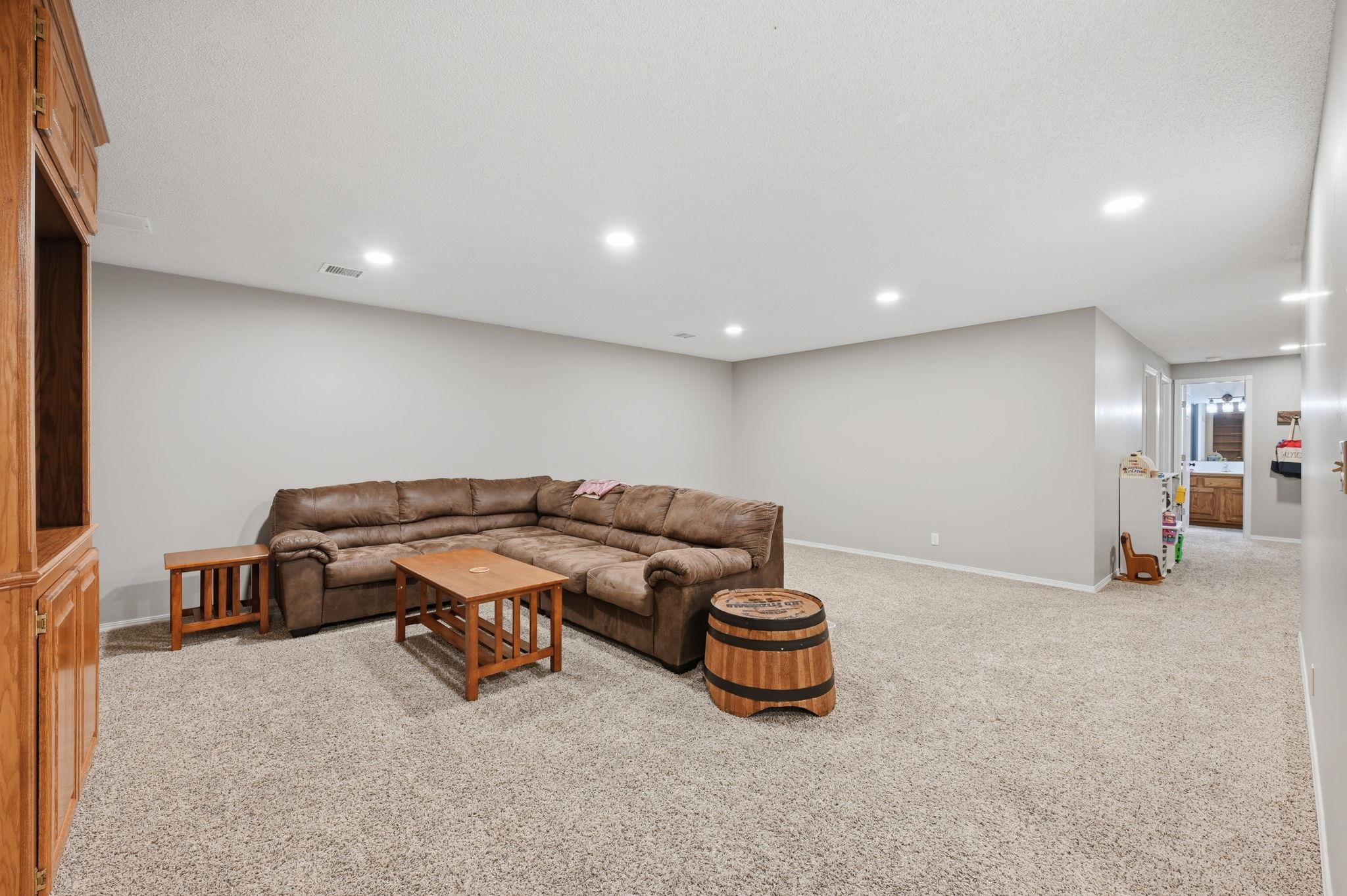 10405 W University Ct. Property Photo 19