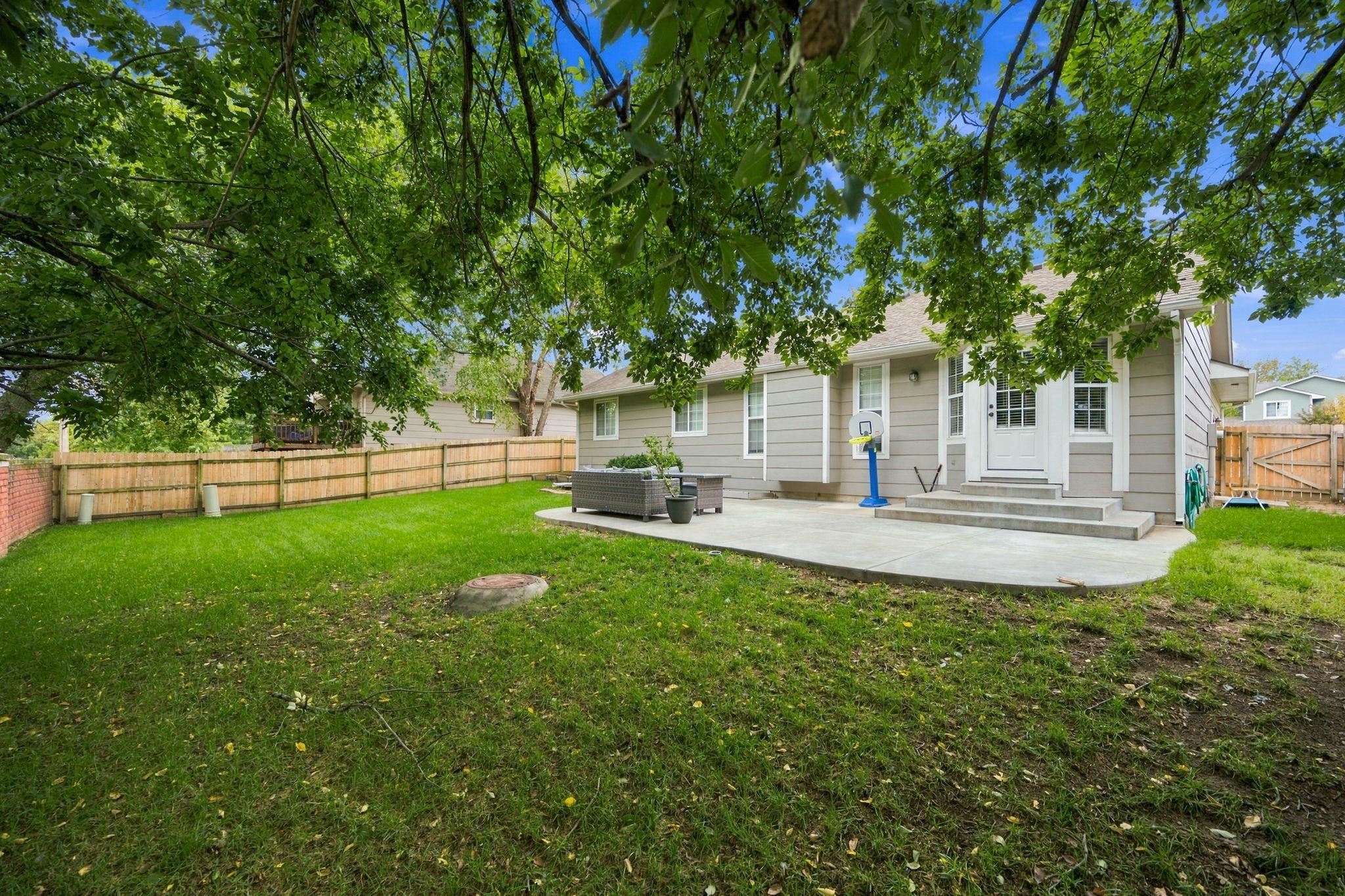 10405 W University Ct. Property Photo 32