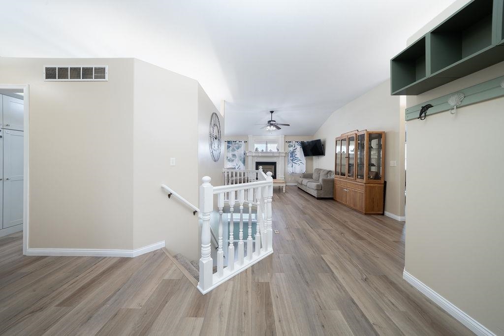 13672 W Highland Springs Ct Property Photo 3