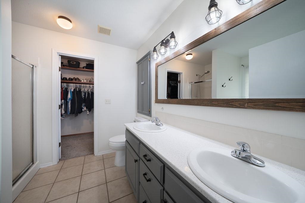 13672 W Highland Springs Ct Property Photo 14