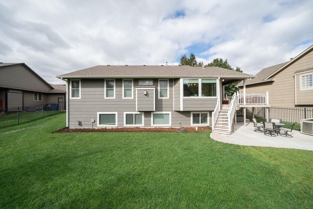 13672 W Highland Springs Ct Property Photo 29